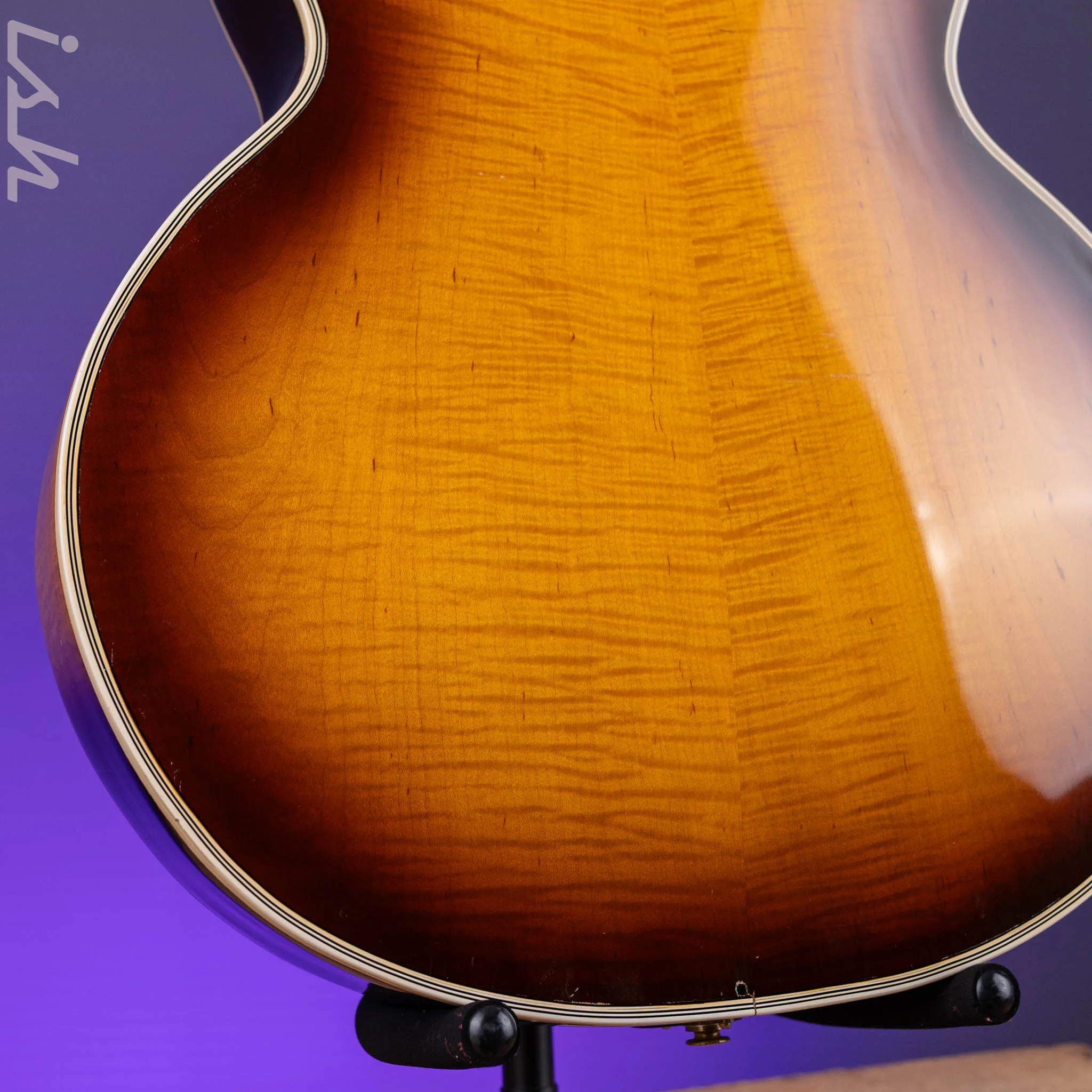 1940 D’Angelico Style B ArchTop Tobacco Burst - Image 13