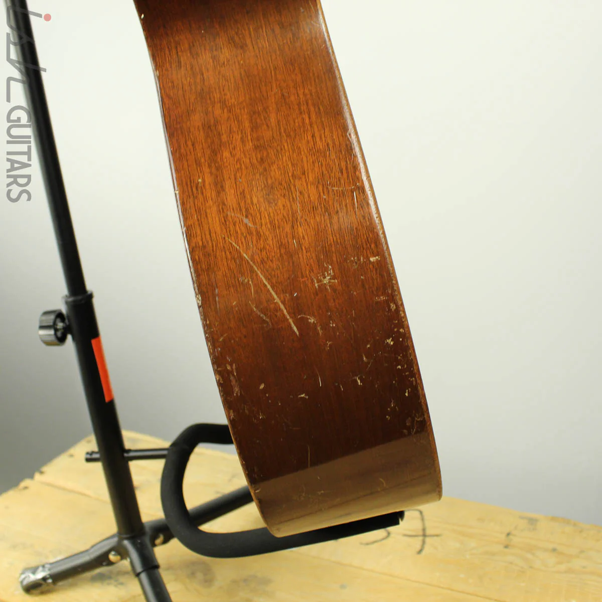 1949 Martin 00-17 Mahogany w/ OHSC - Image 10