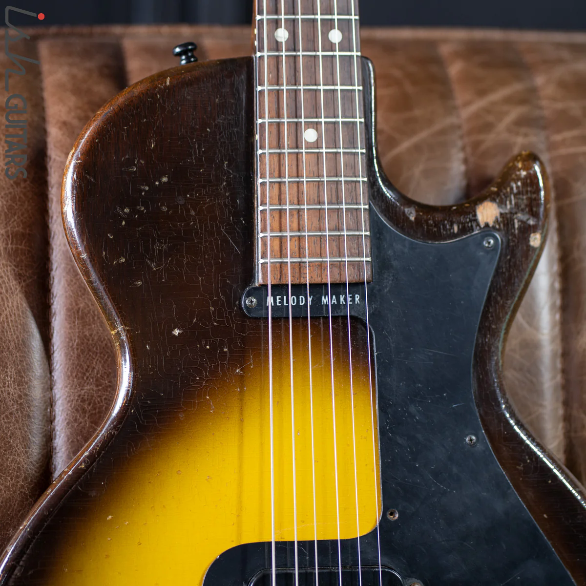 1959 Gibson Melody Maker 3/4 Scale Burst - Image 3