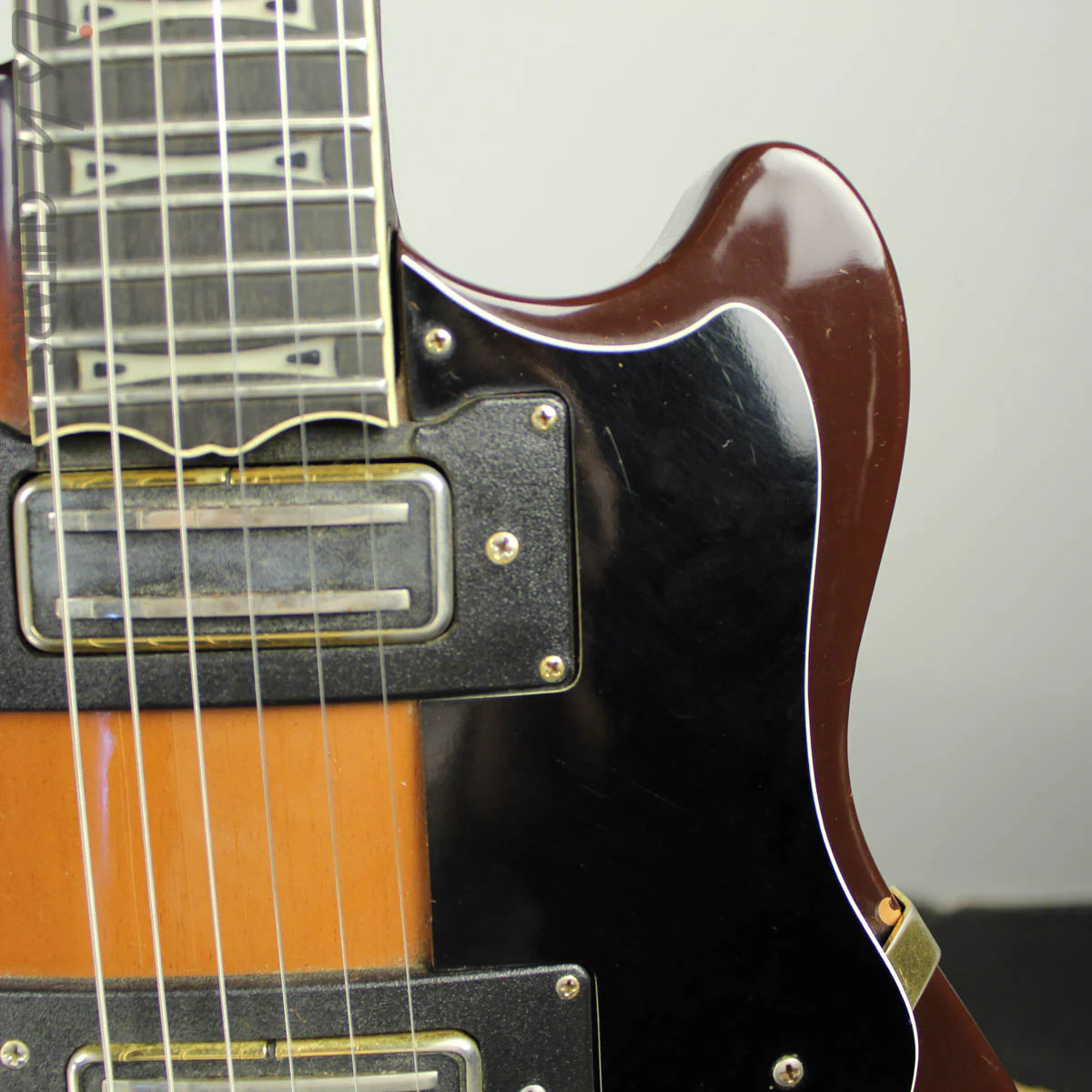 1980 Ovation UK-II Sunburst - Image 4