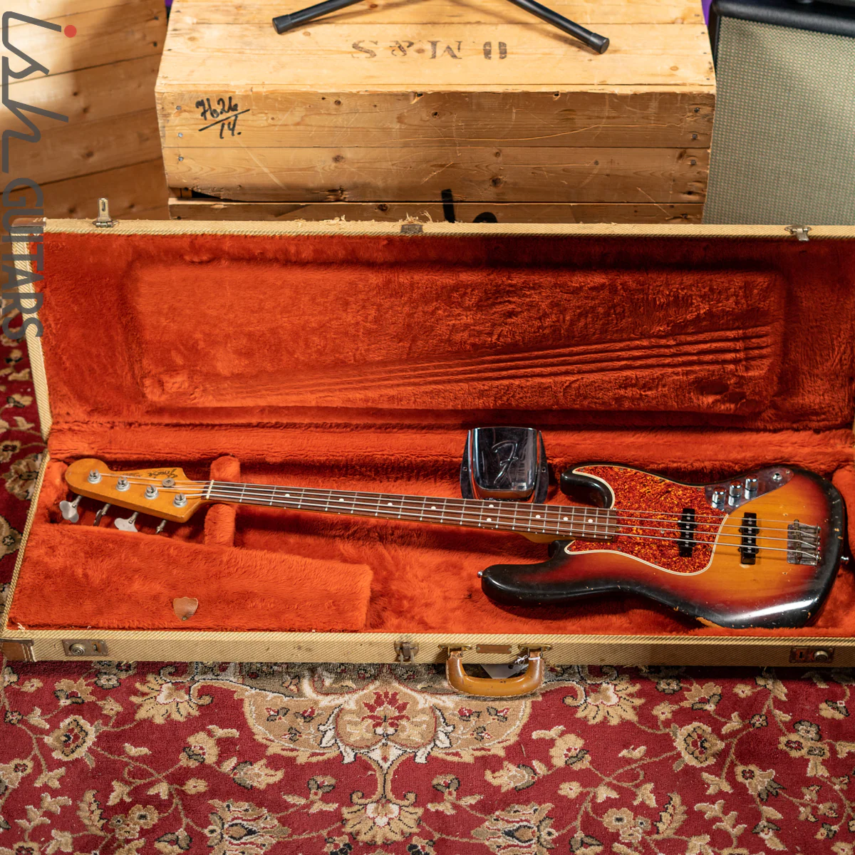 1983 Fender Fullerton ‘62 Reissue Jazz Bass 3-Tone Sunburst - Image 21