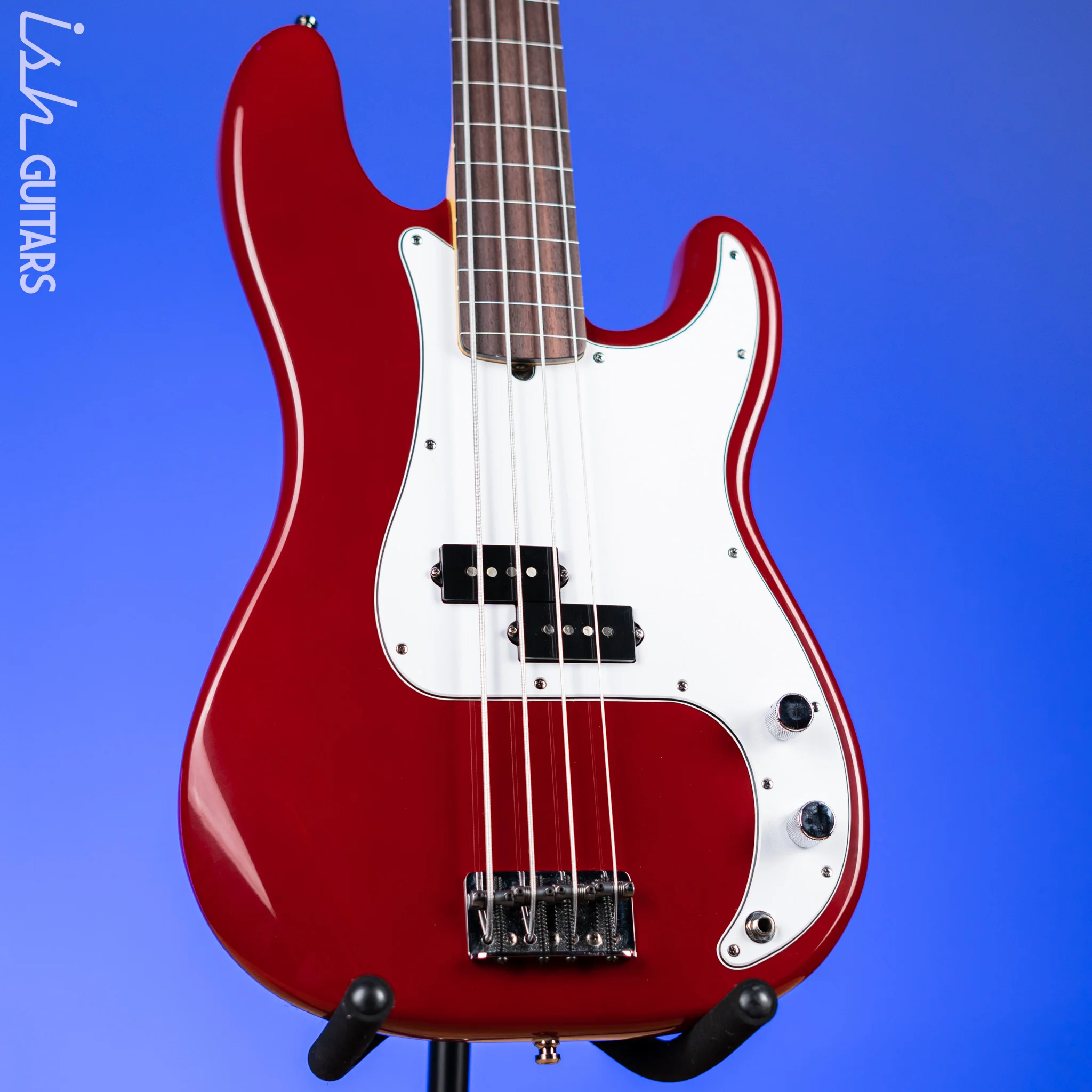 1995 Fender American Standard Fretless P Bass Red