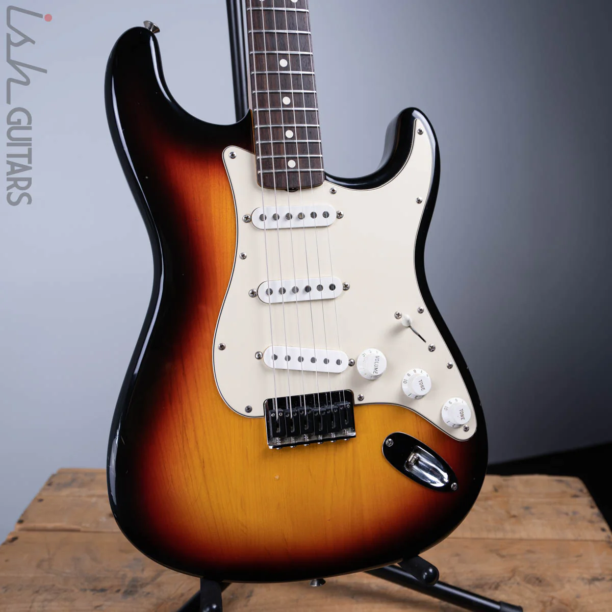 1996 Fender Robert Cray Signature Stratocaster Three Tone Sunburst