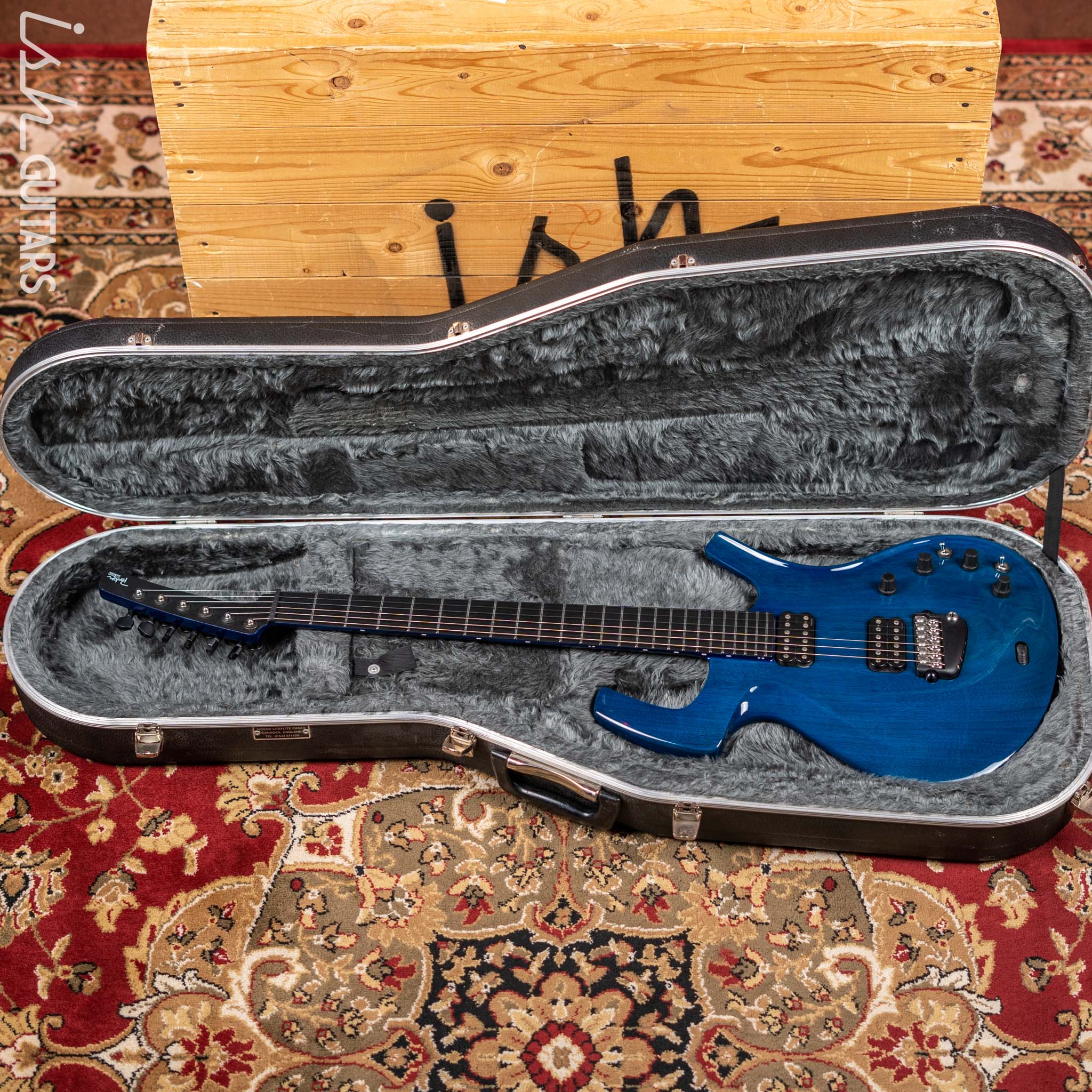 1996 Parker Fly Classic USA Blue - Image 17