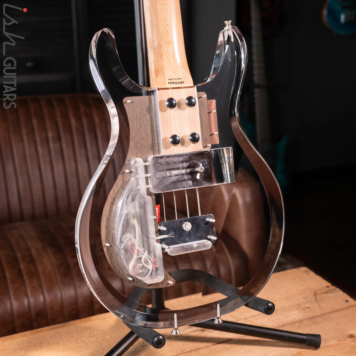 1998 Dan Armstrong Ampeg Lucite Bass Clear Reissue MIJ - Image 14