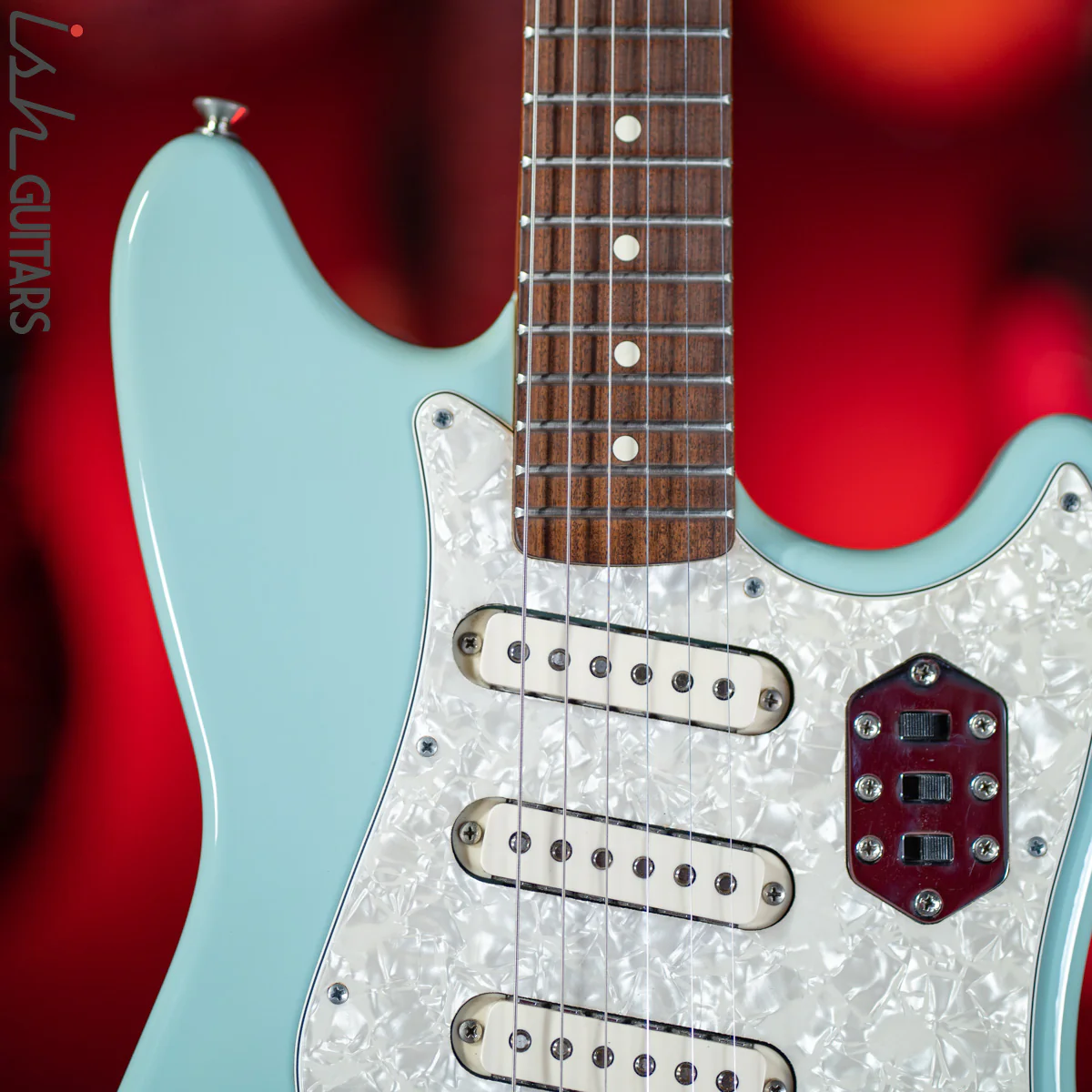2002-2003 Fender Cyclone II MIM Daphne Blue - Image 3