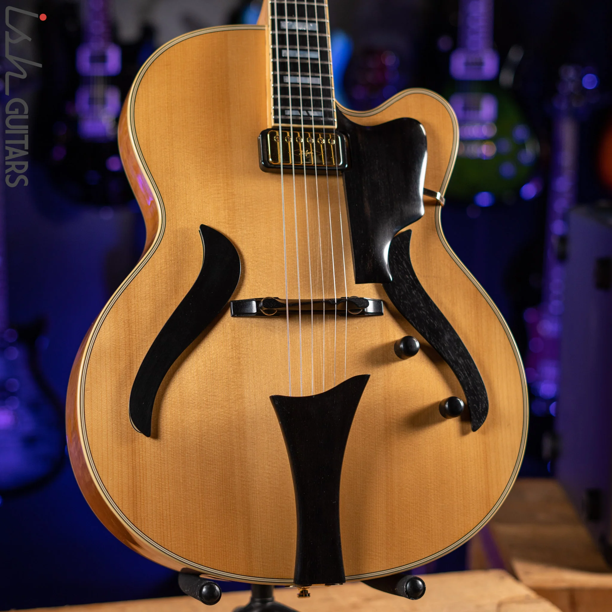 2002 Hofner Jazzica Custom Natural