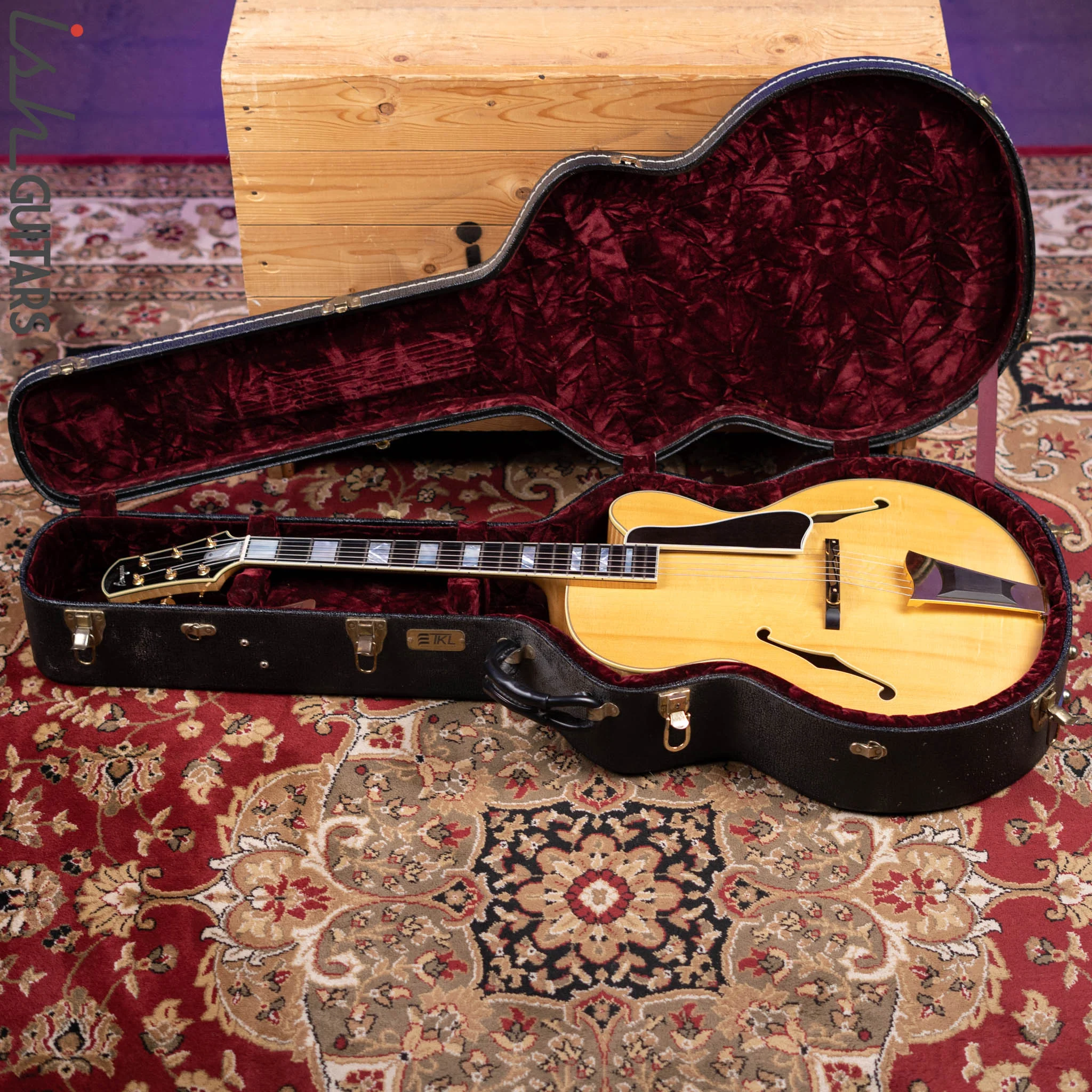 2003 Bourgeois A-500 Archtop Natural - Image 14