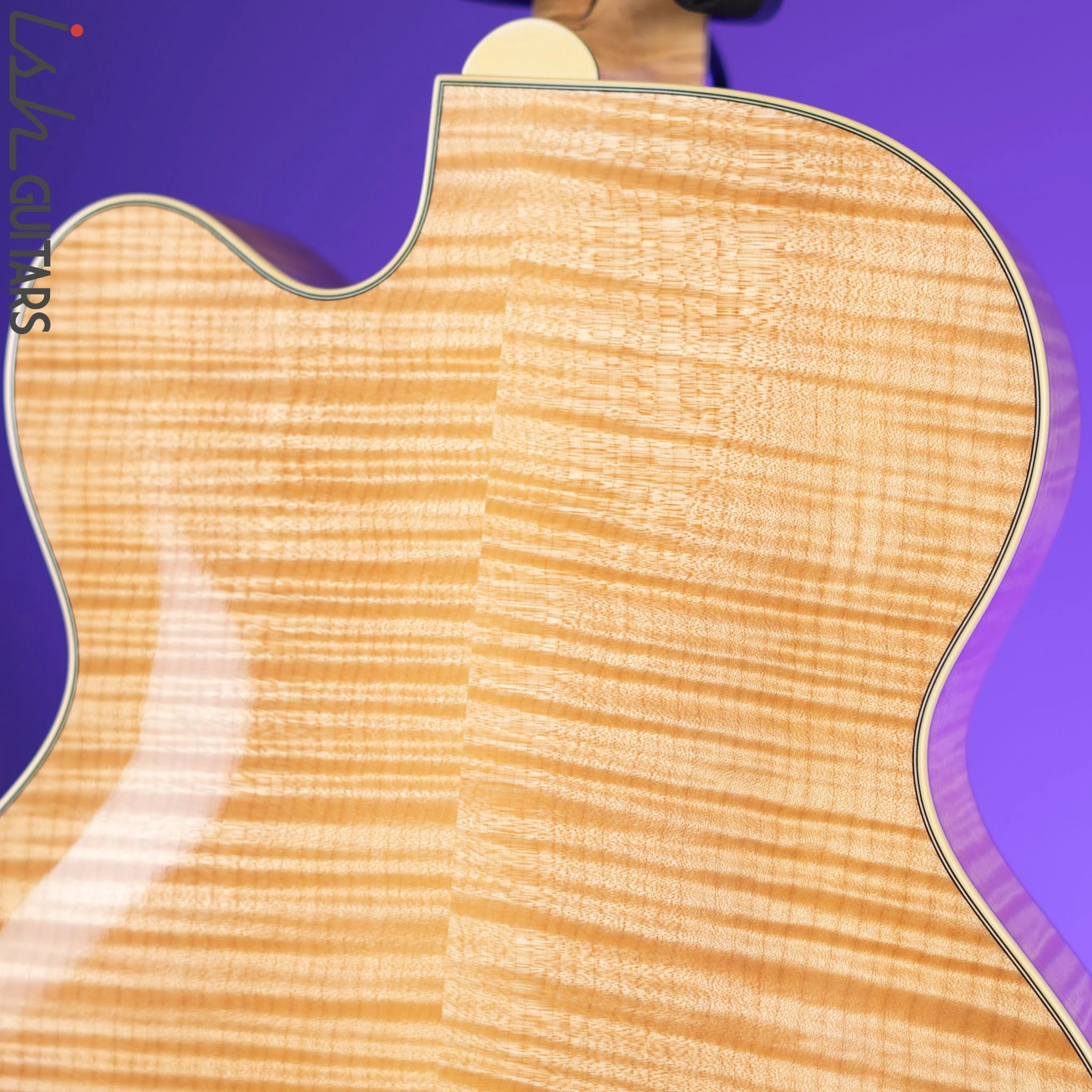 2003 Bourgeois A-500 Archtop Natural - Image 9