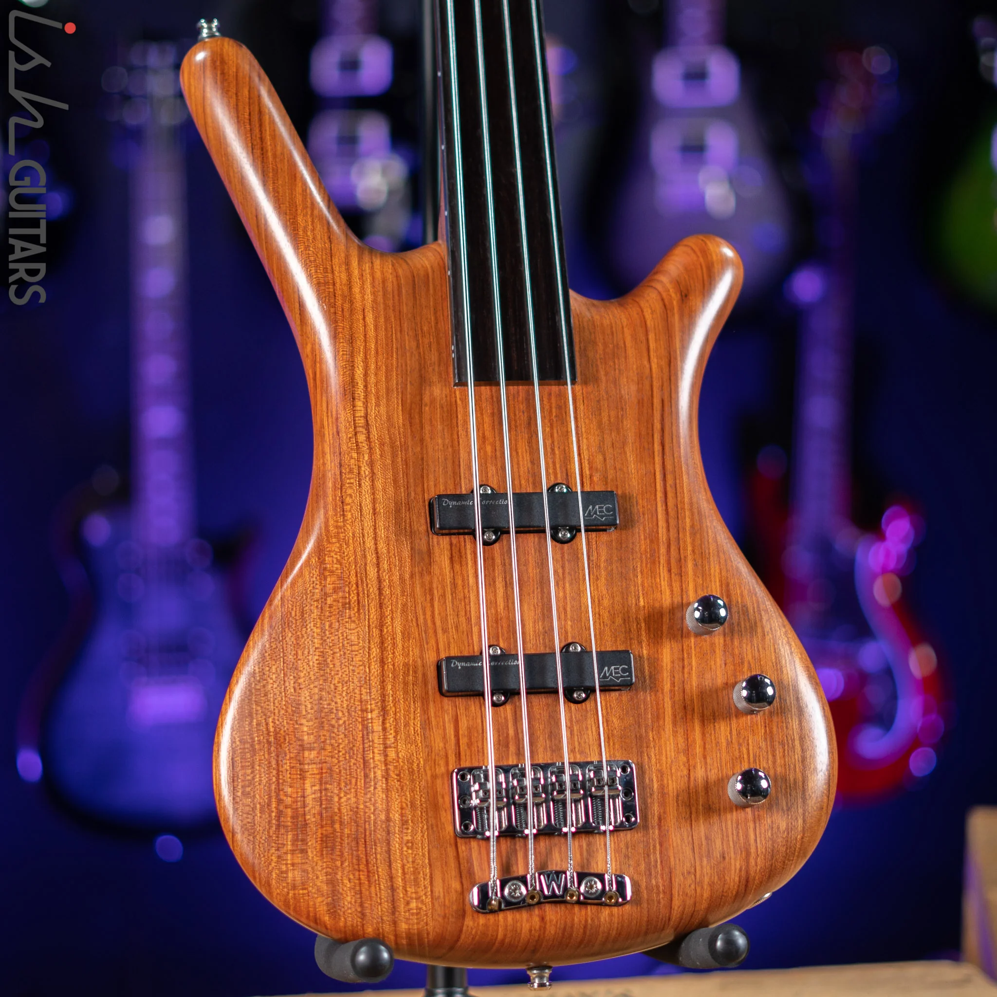2004 Warwick Corvette Standard 4 Fretless Bass Natural