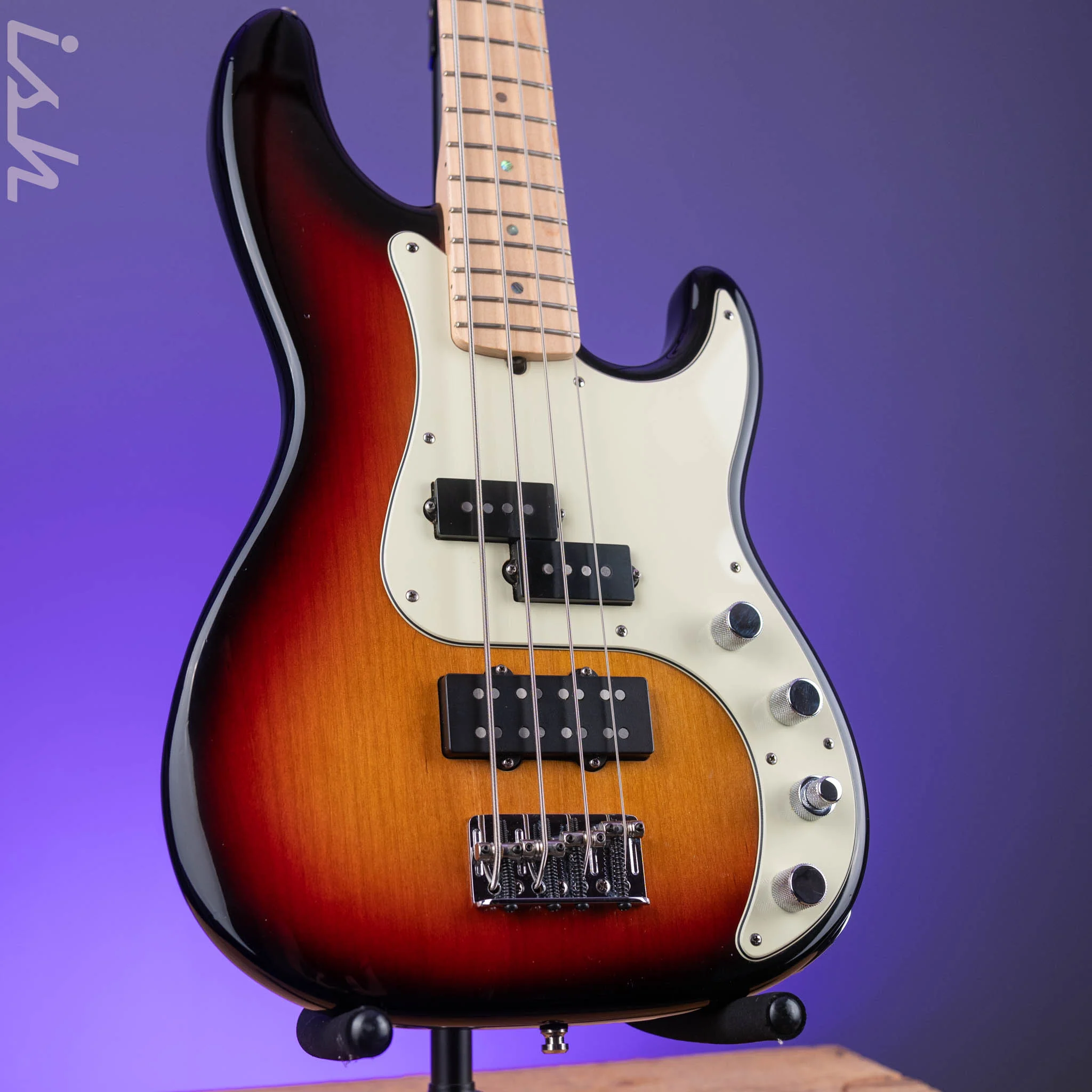 2007 Fender American Deluxe P Bass