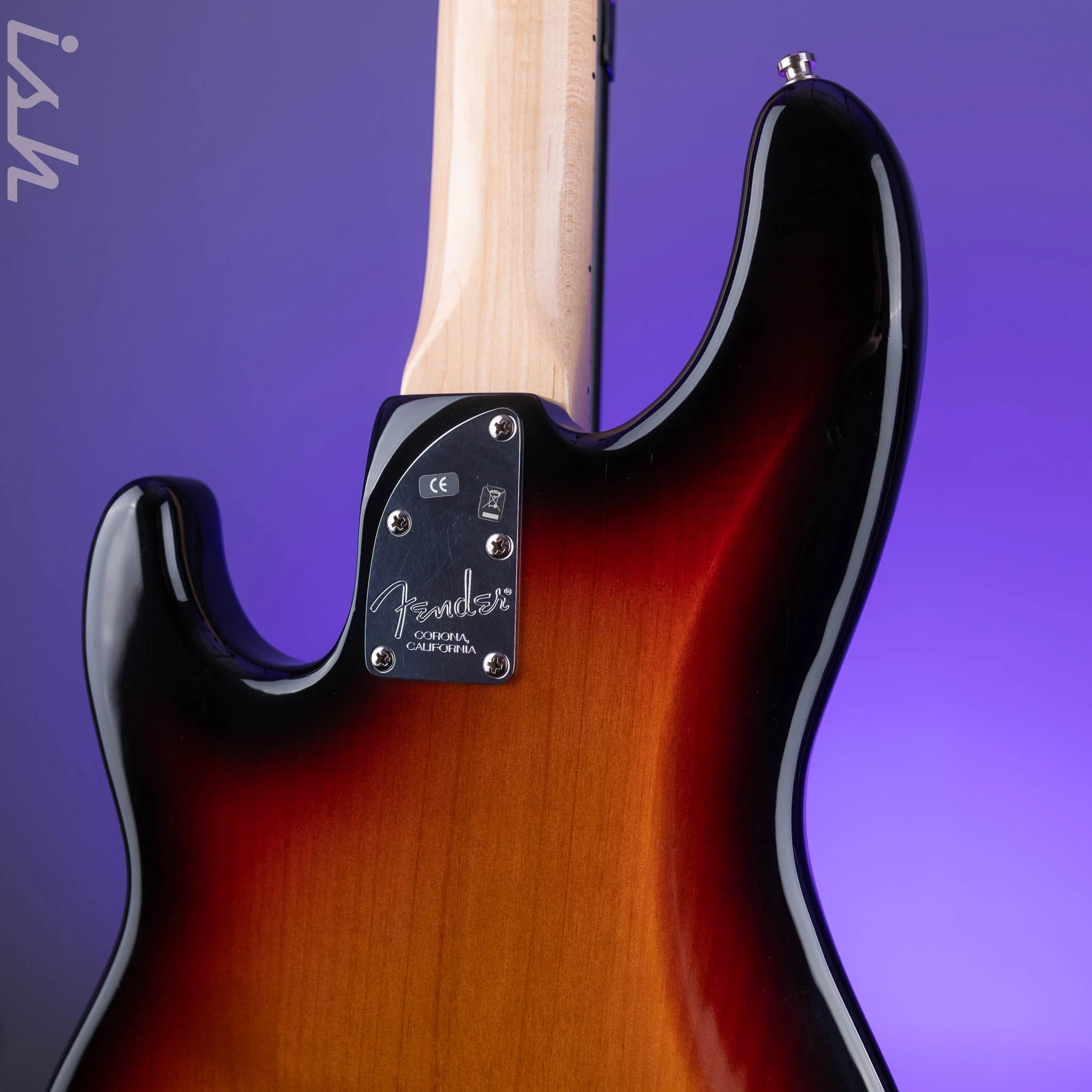 2007 Fender American Deluxe P Bass - Image 14