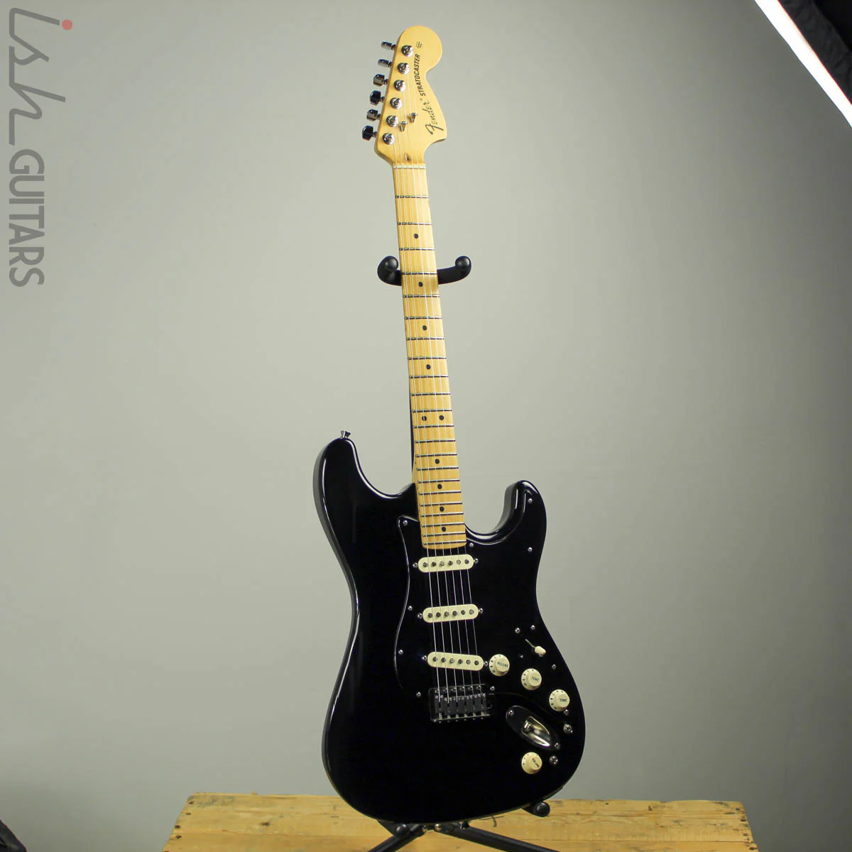 2007 Fender USA Stratocaster MIDI System Black - Image 2