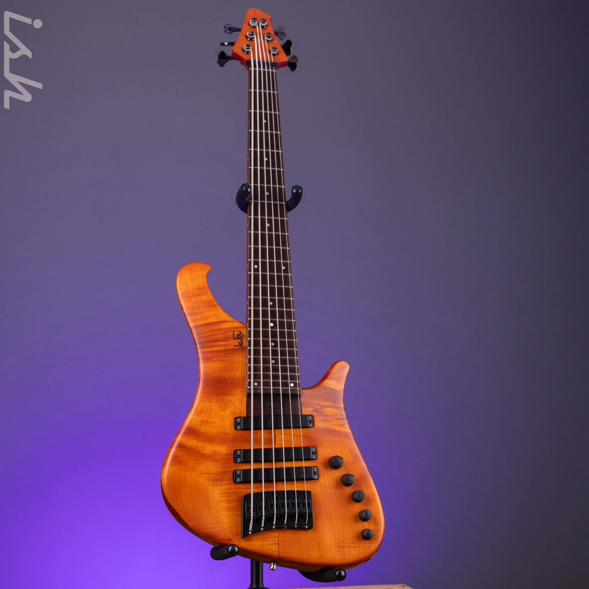 2011 Lefay Singer 6 Short Scale - Image 2