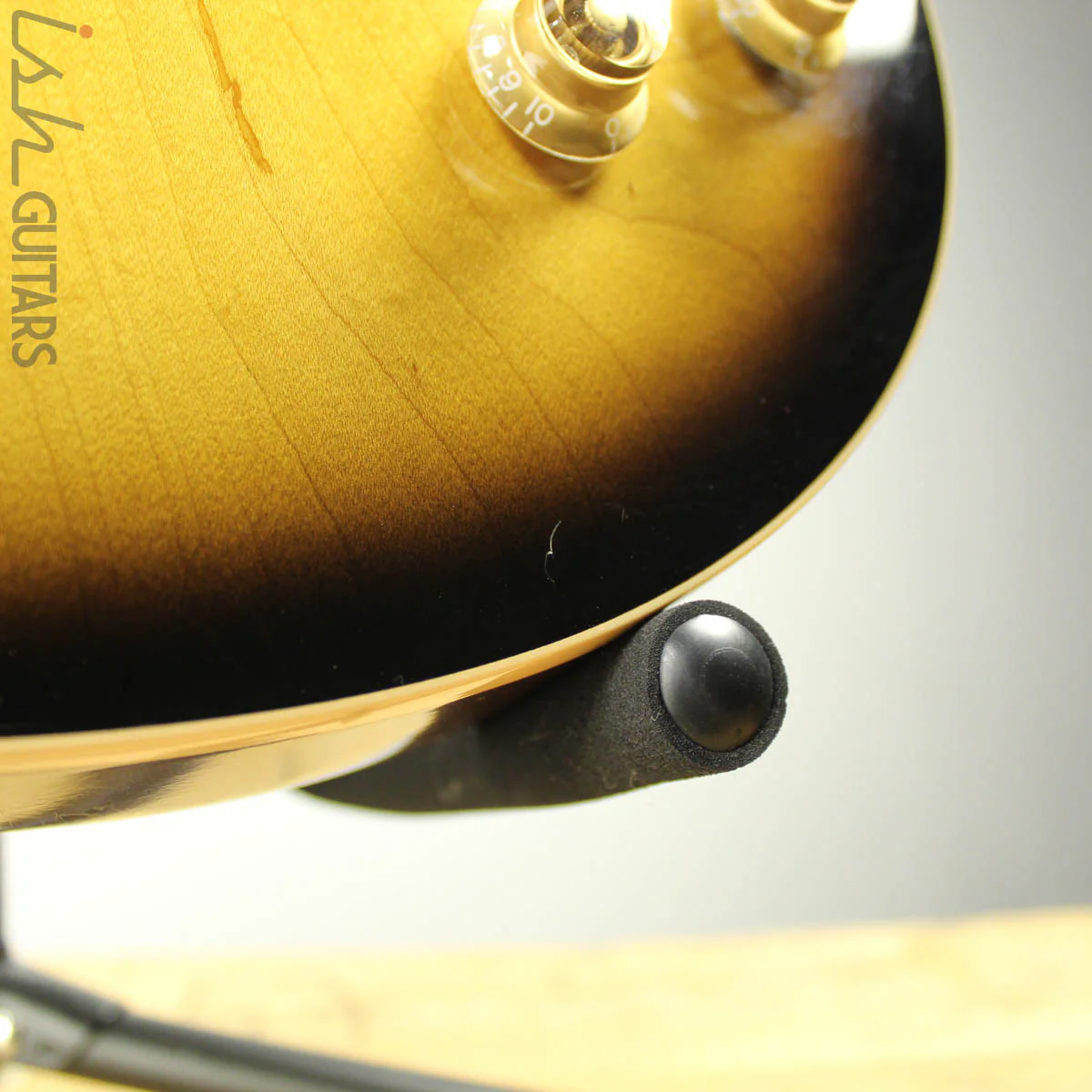 2012 Gibson Les Paul Traditional Tobaccoburst - Image 12