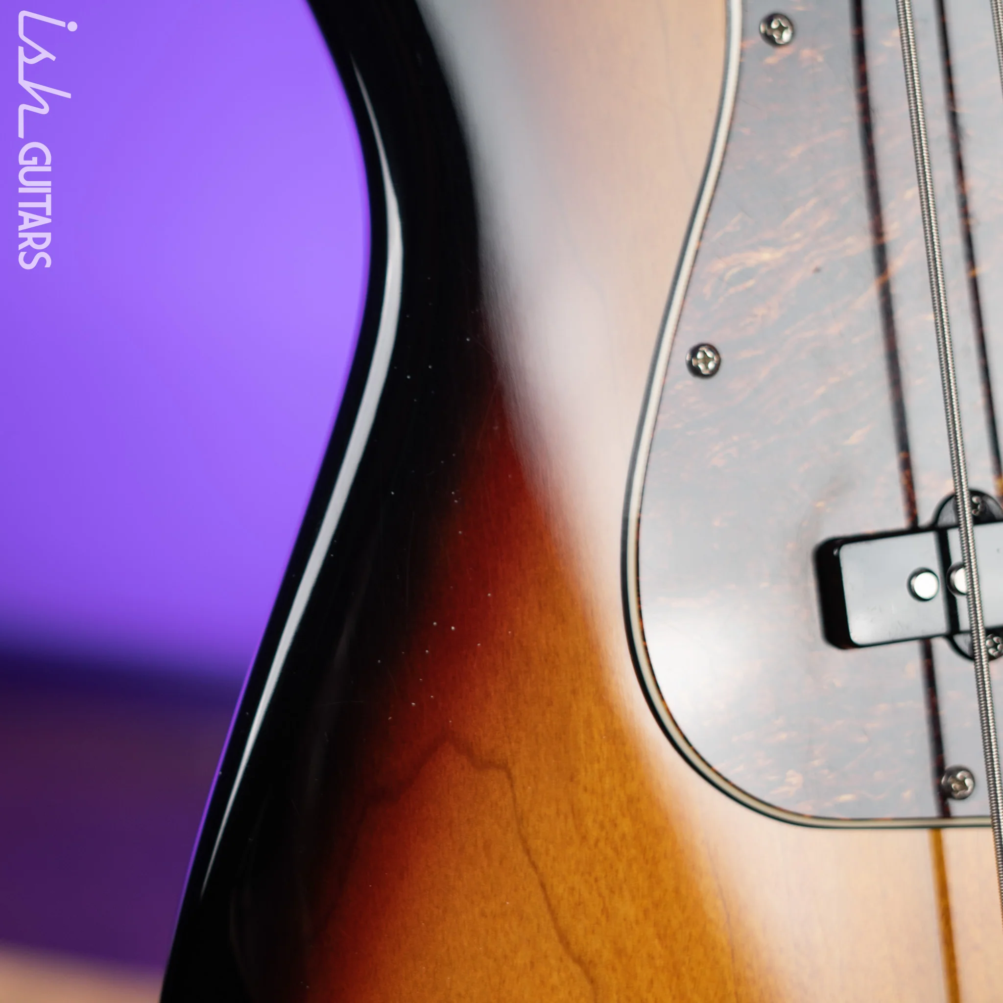 2012 Squier Classic Vibe Jazz Bass - Image 7