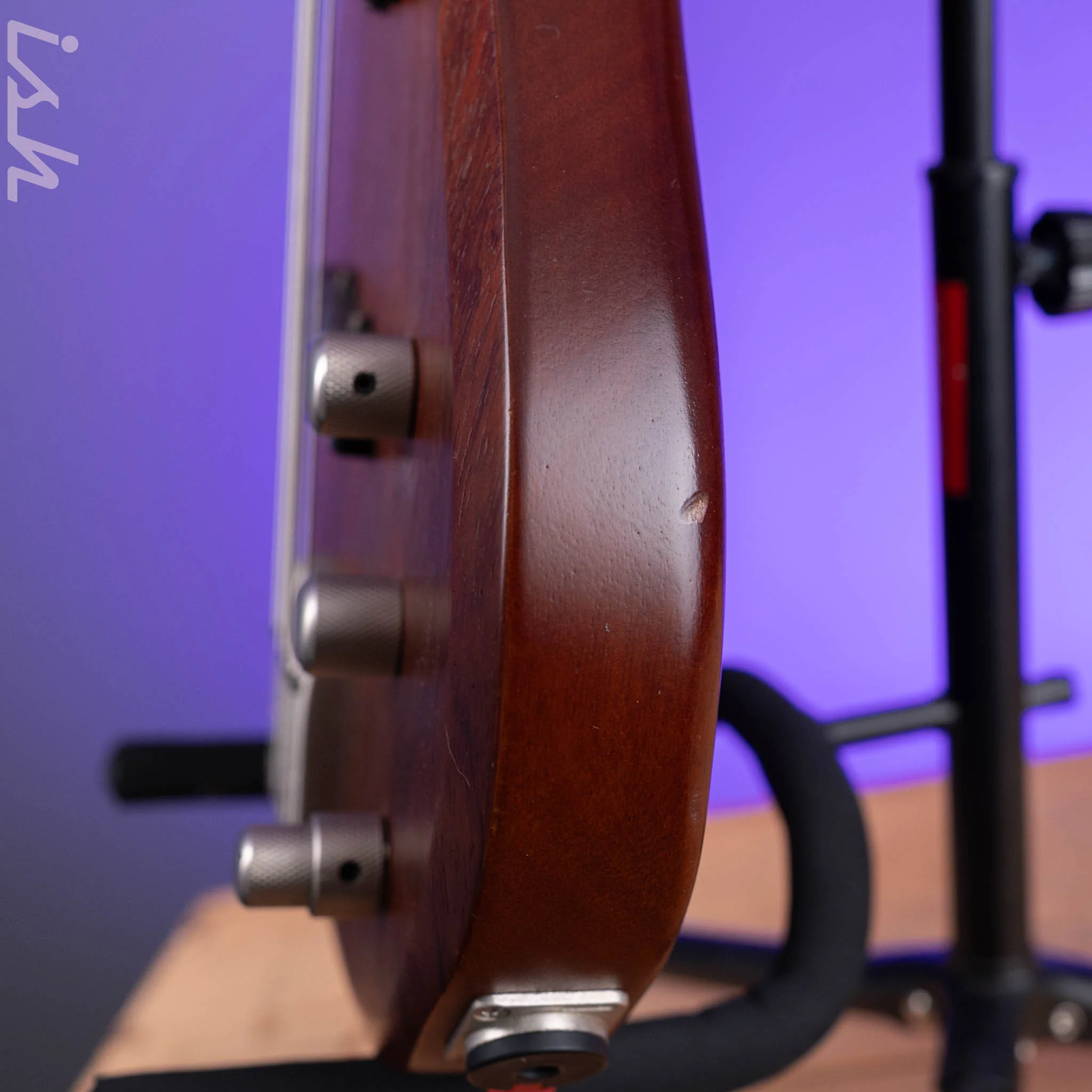2013 Ibanez BTB300 4-String Bass - Image 9