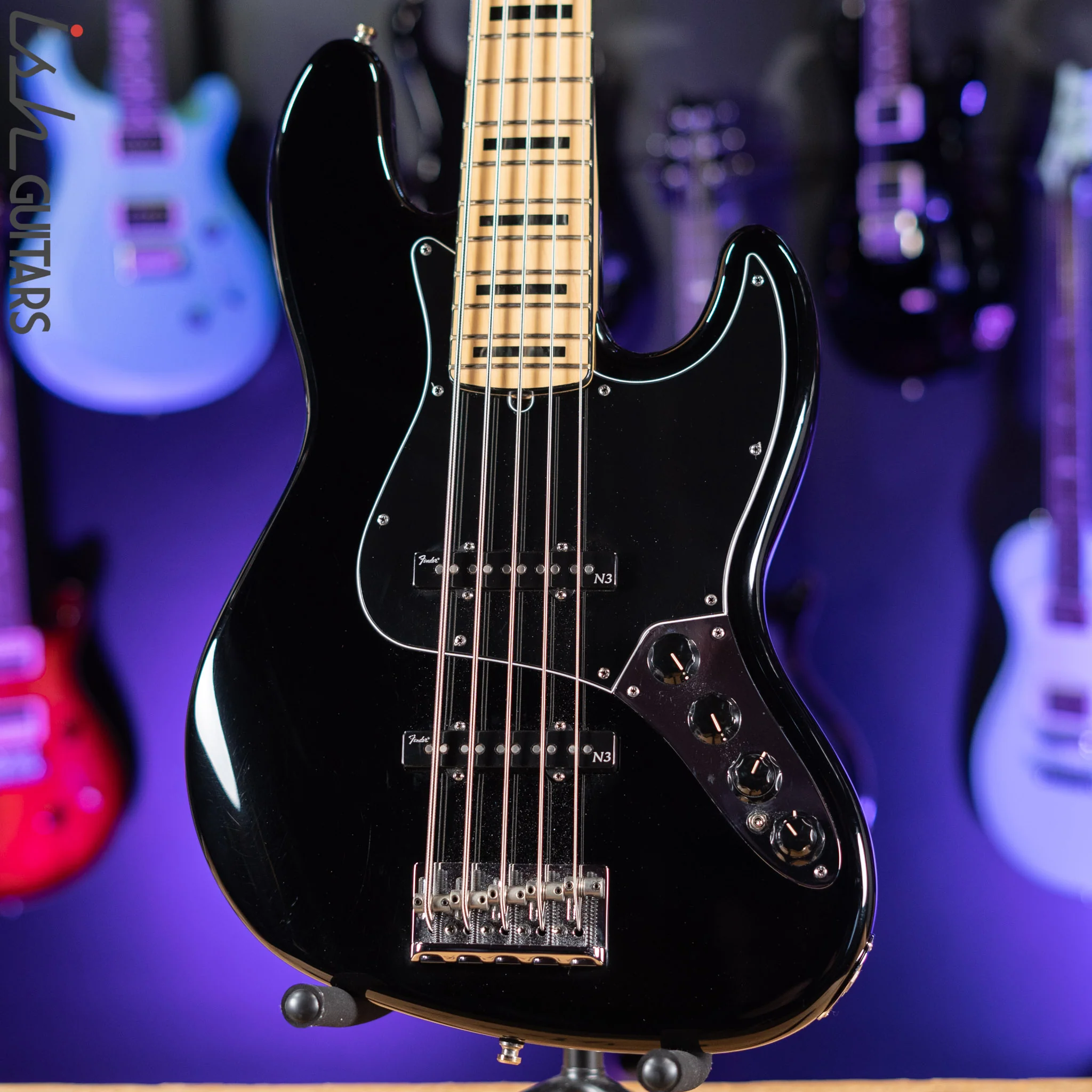 2015 Fender American Deluxe Jazz Bass Black