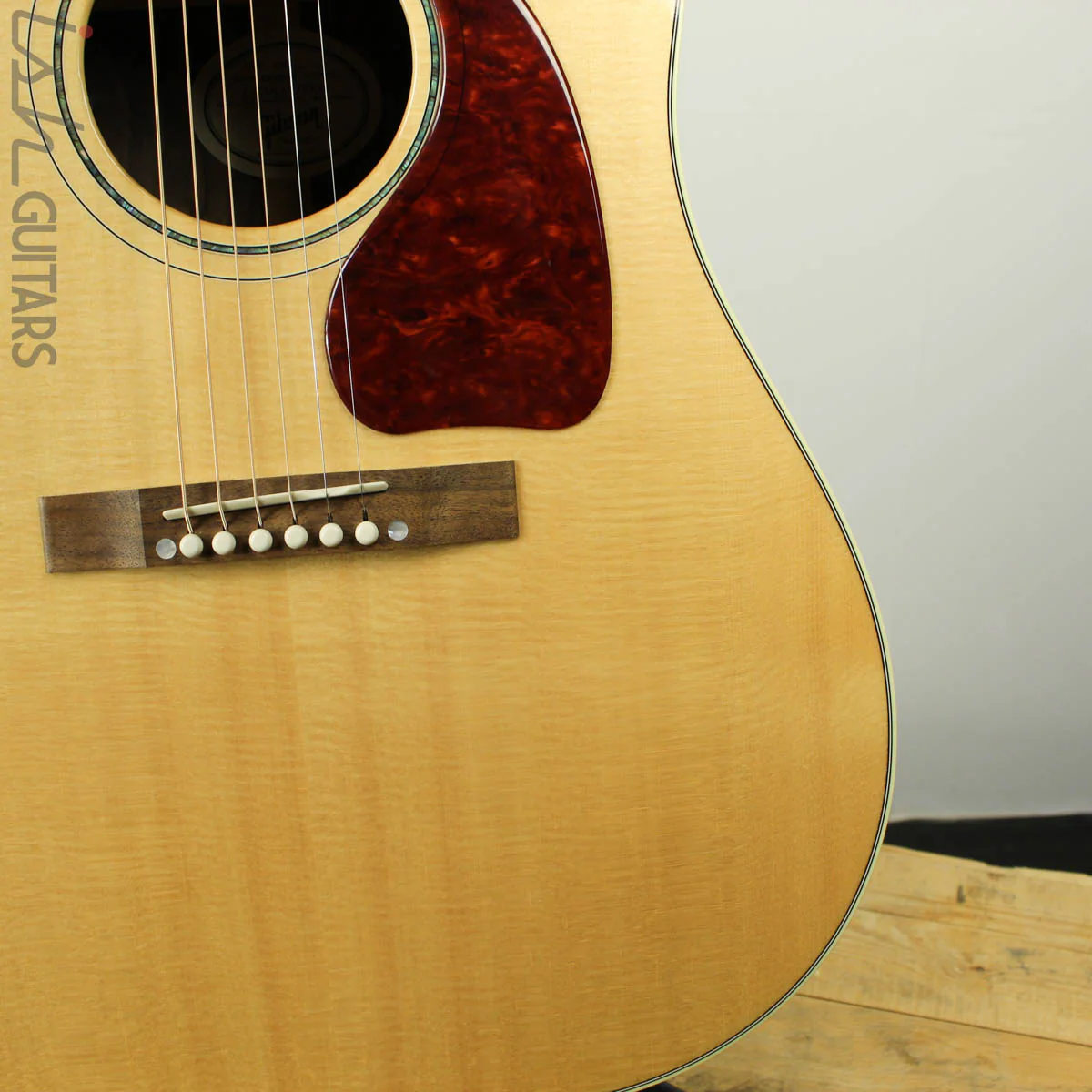 2016 Gibson J-15 Acoustic Sitka Spruce w/ OHSC - Image 4