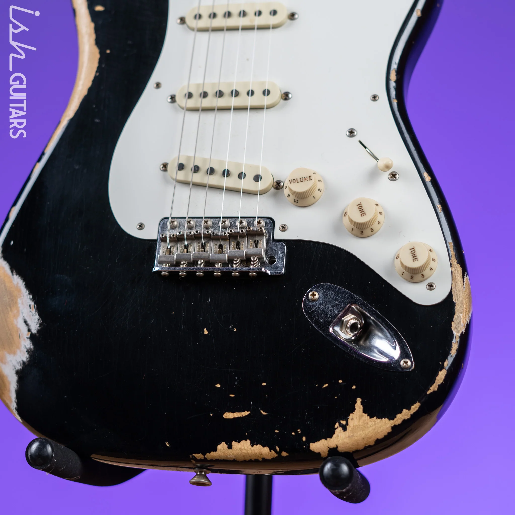 2018 Fender ‘58 Stratocaster Heavy Relic Black - Image 4