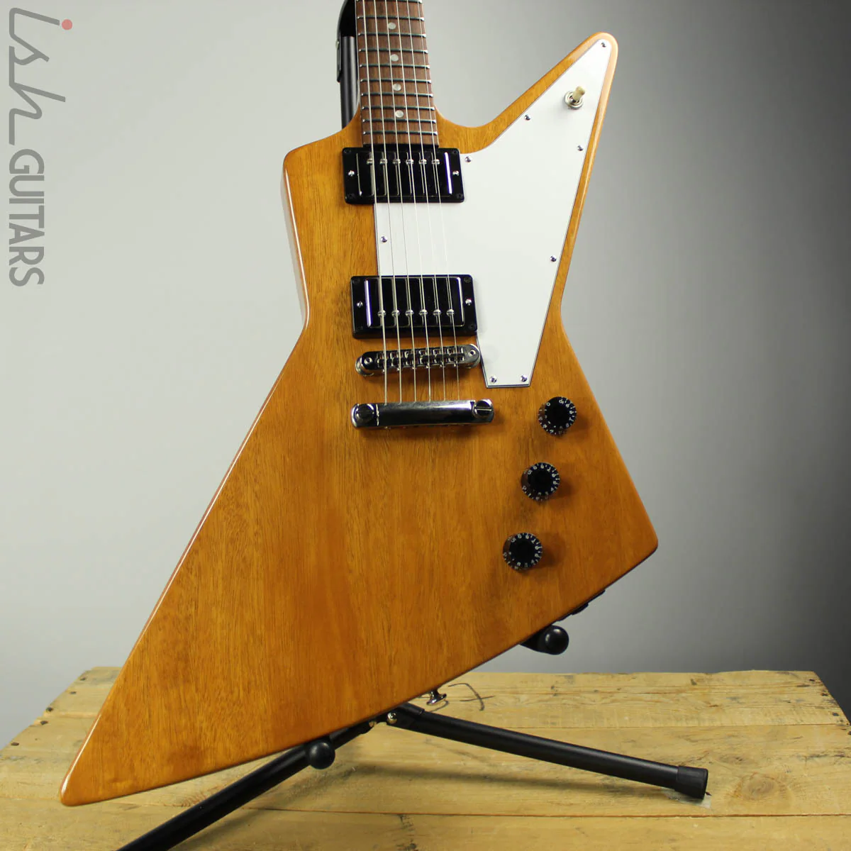 2018 Gibson Explorer Antique Natural