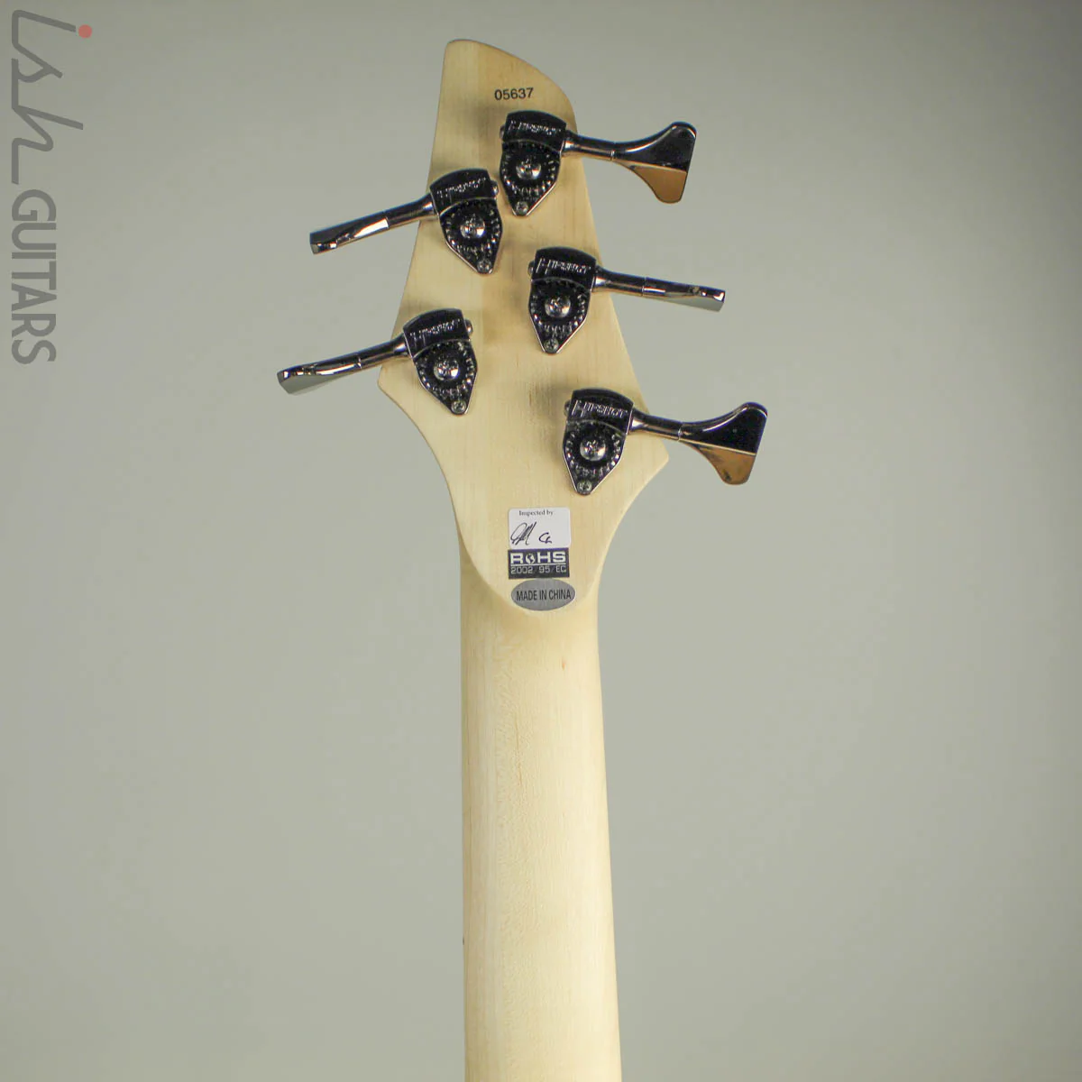 2019 Dingwall NG-3 Ducati Pearl White 5 String Left-Handed - Image 9