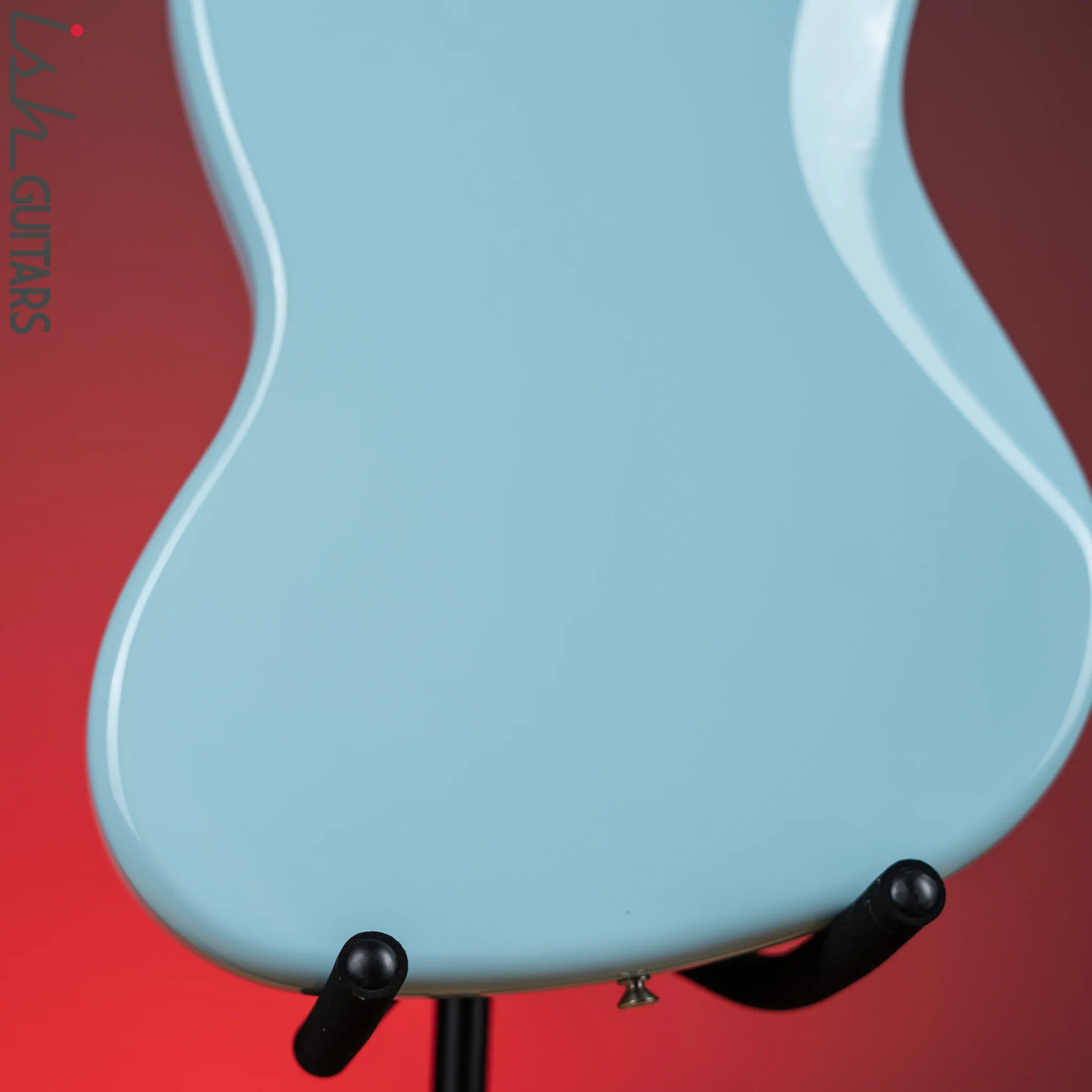2019 Fender Vintera 60’s Jazz Bass Daphne Blue - Image 12