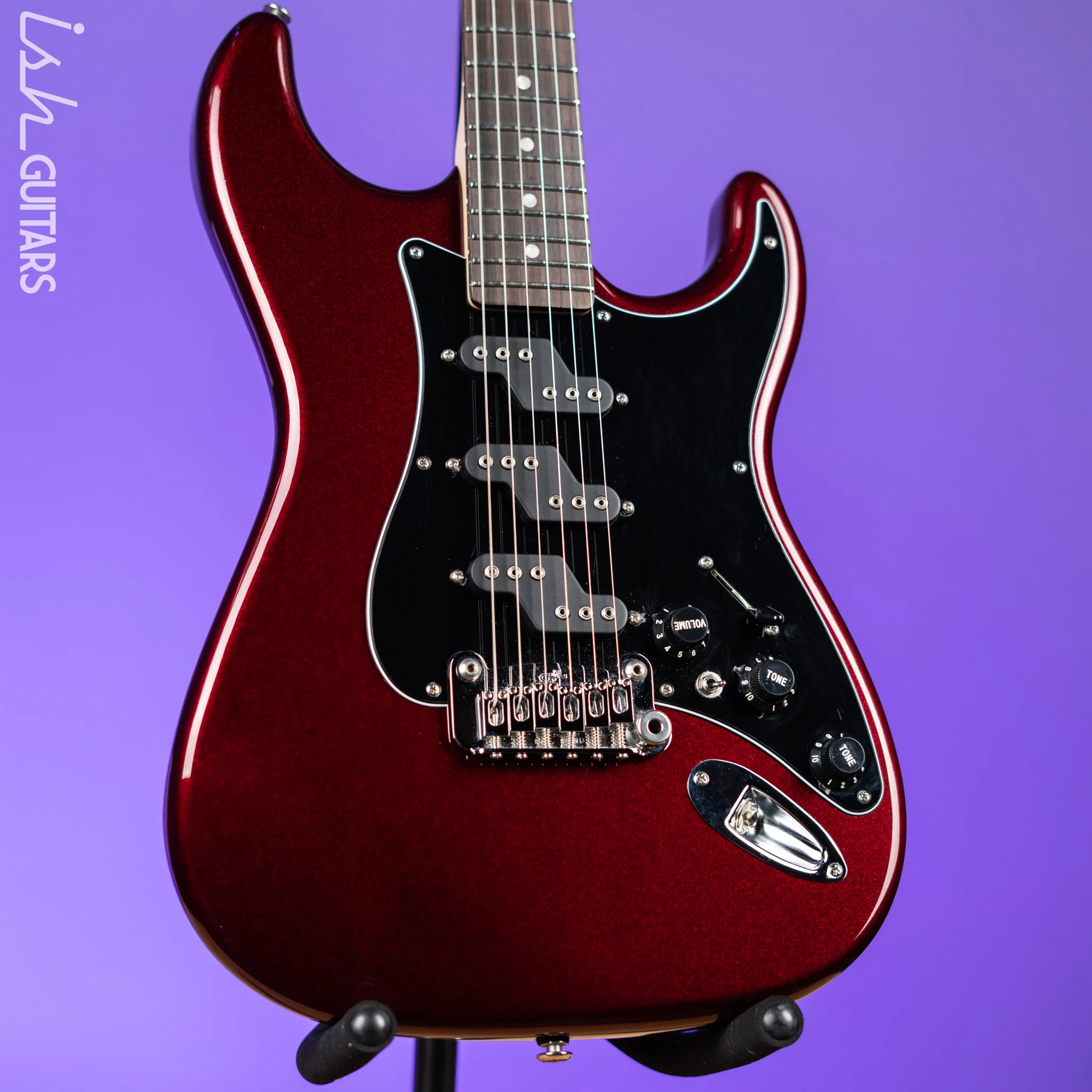 2019 G&L USA Comanche Ruby Red Metallic