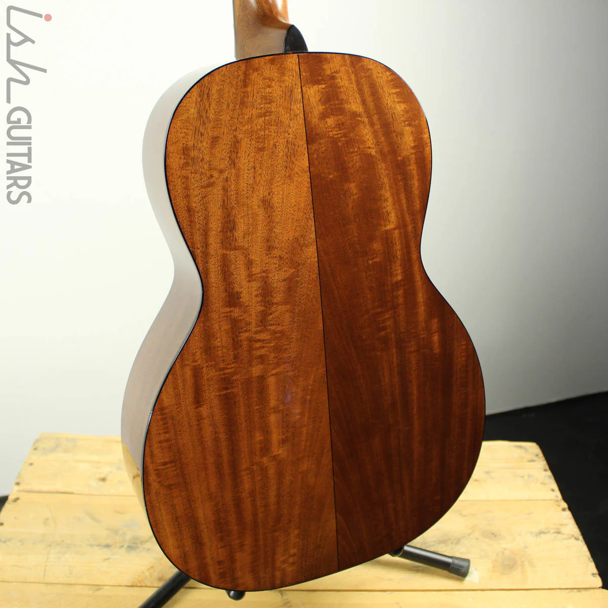 2019 Martin Custom Shop 00-17 12 Fret Flamed Mahogany Top (DEMO VIDEO) - Image 9