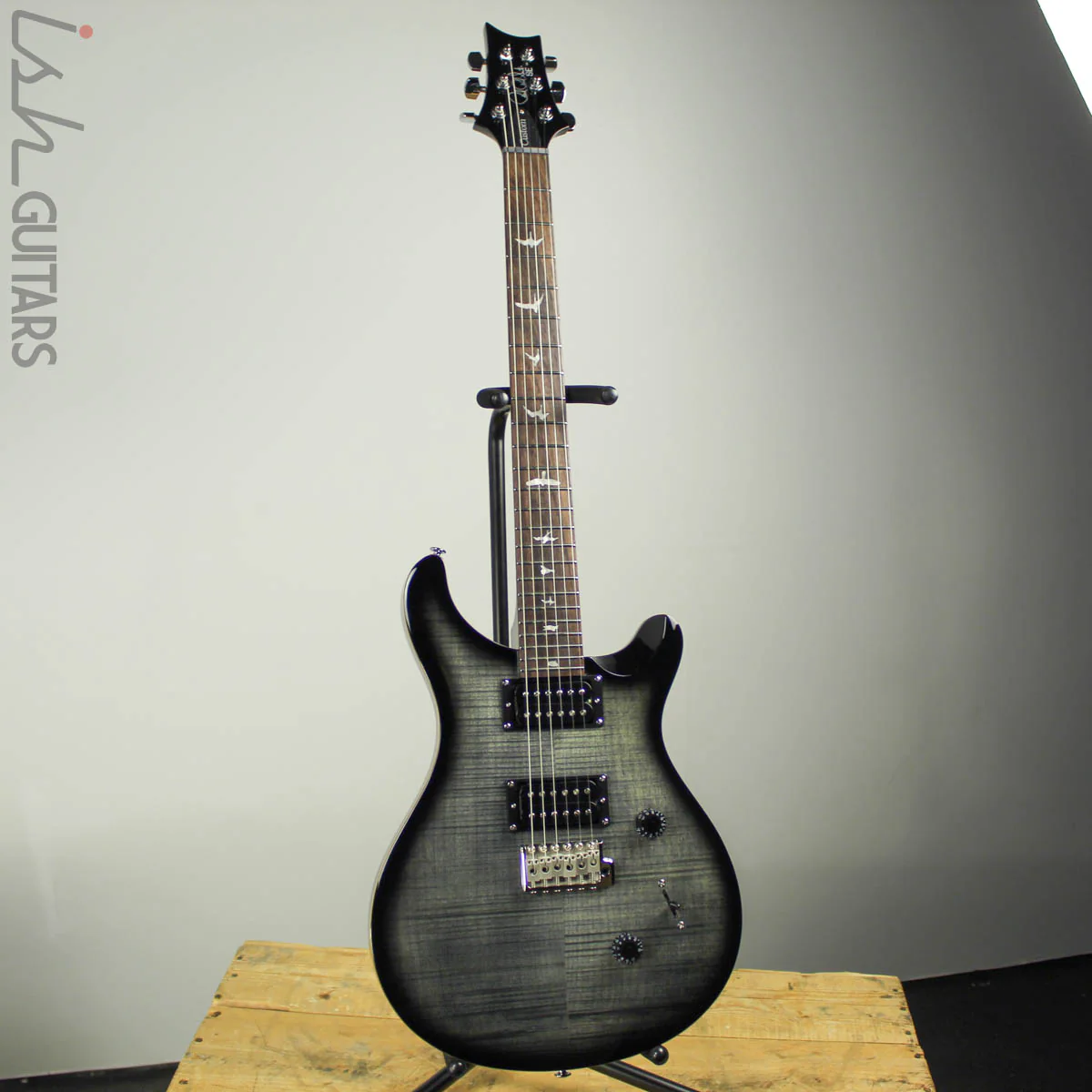 PRS SE Custom 24 Charcoal Burst w/ Blemish - Image 2