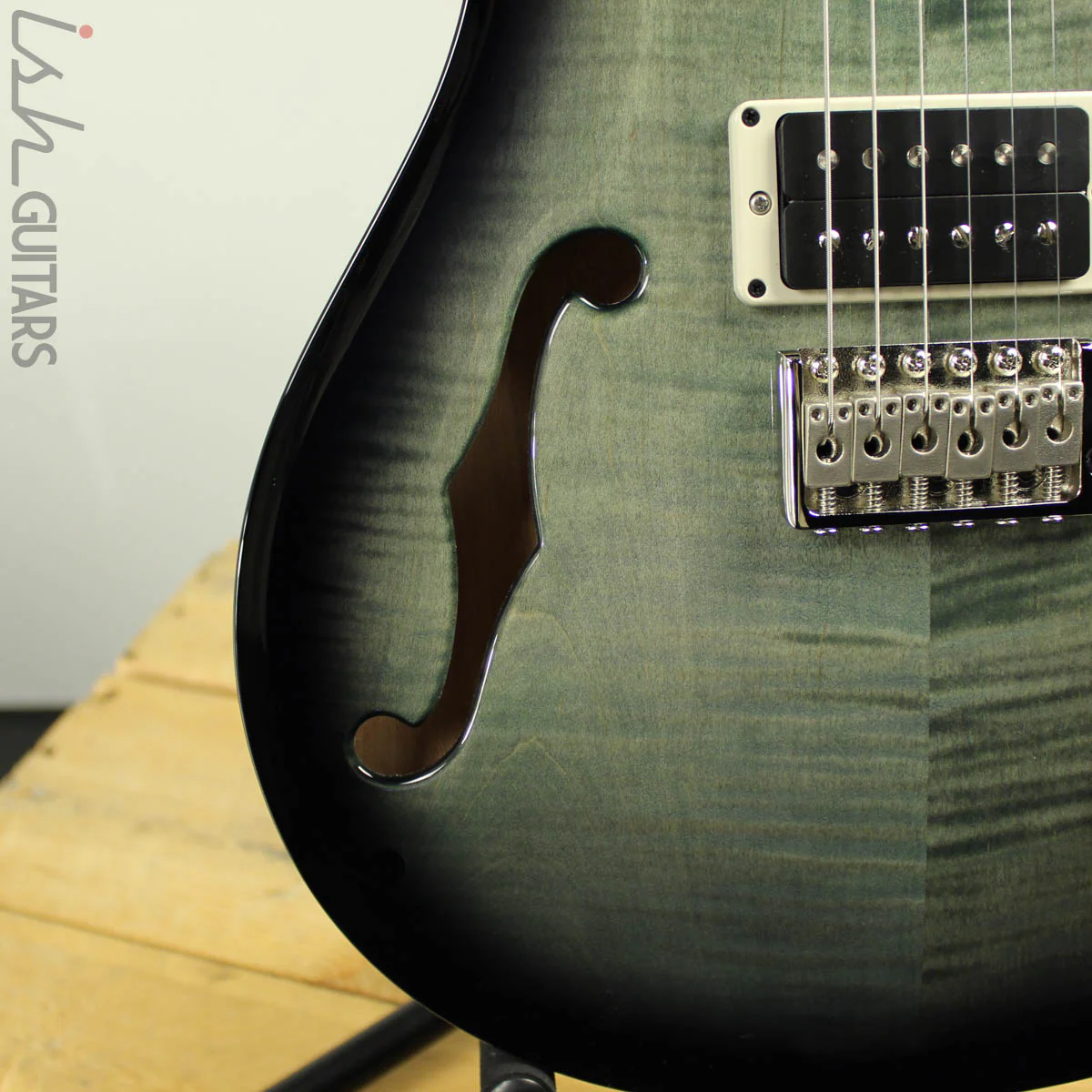 2019 PRS CE 24 Semi-Hollow Trampas Green Smokewrap Burst - Image 4