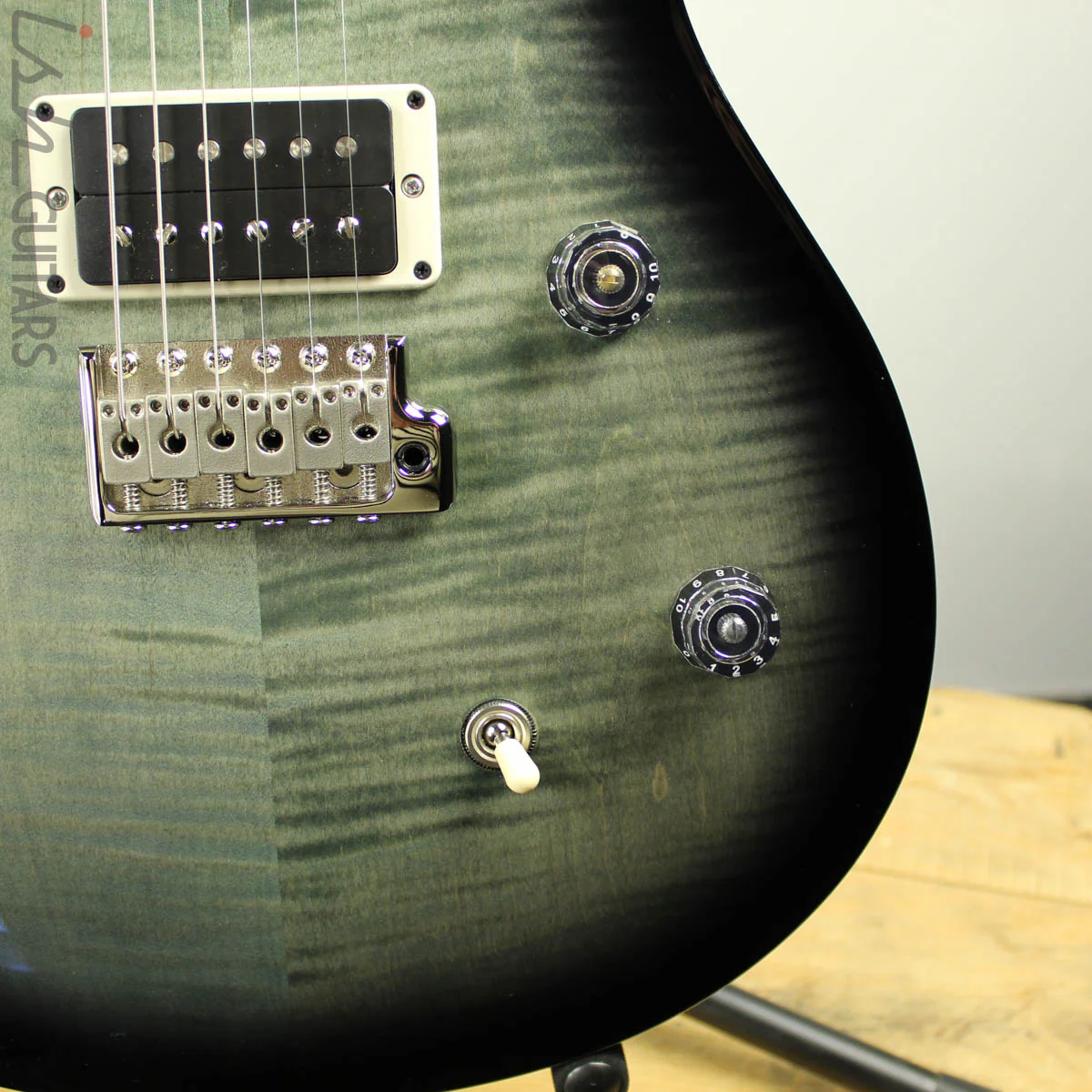 2019 PRS CE 24 Semi-Hollow Trampas Green Smokewrap Burst - Image 5