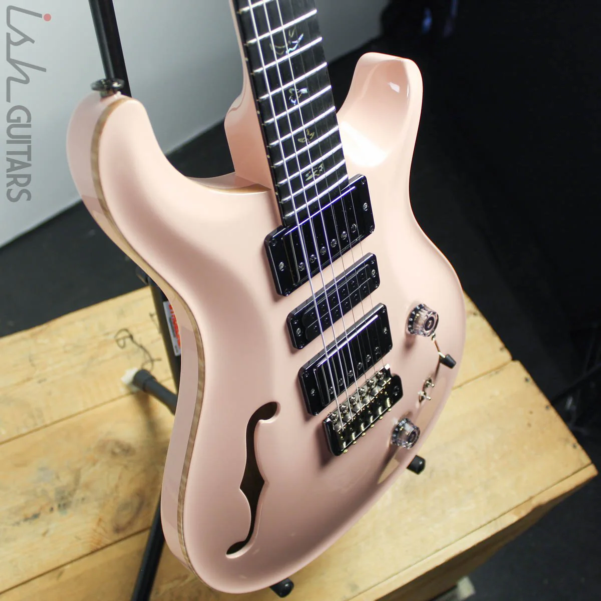 B-Stock 2019 PRS Wood Library Special 22 Semi-Hollow Opaque Grandma Hannon Pink - Image 6