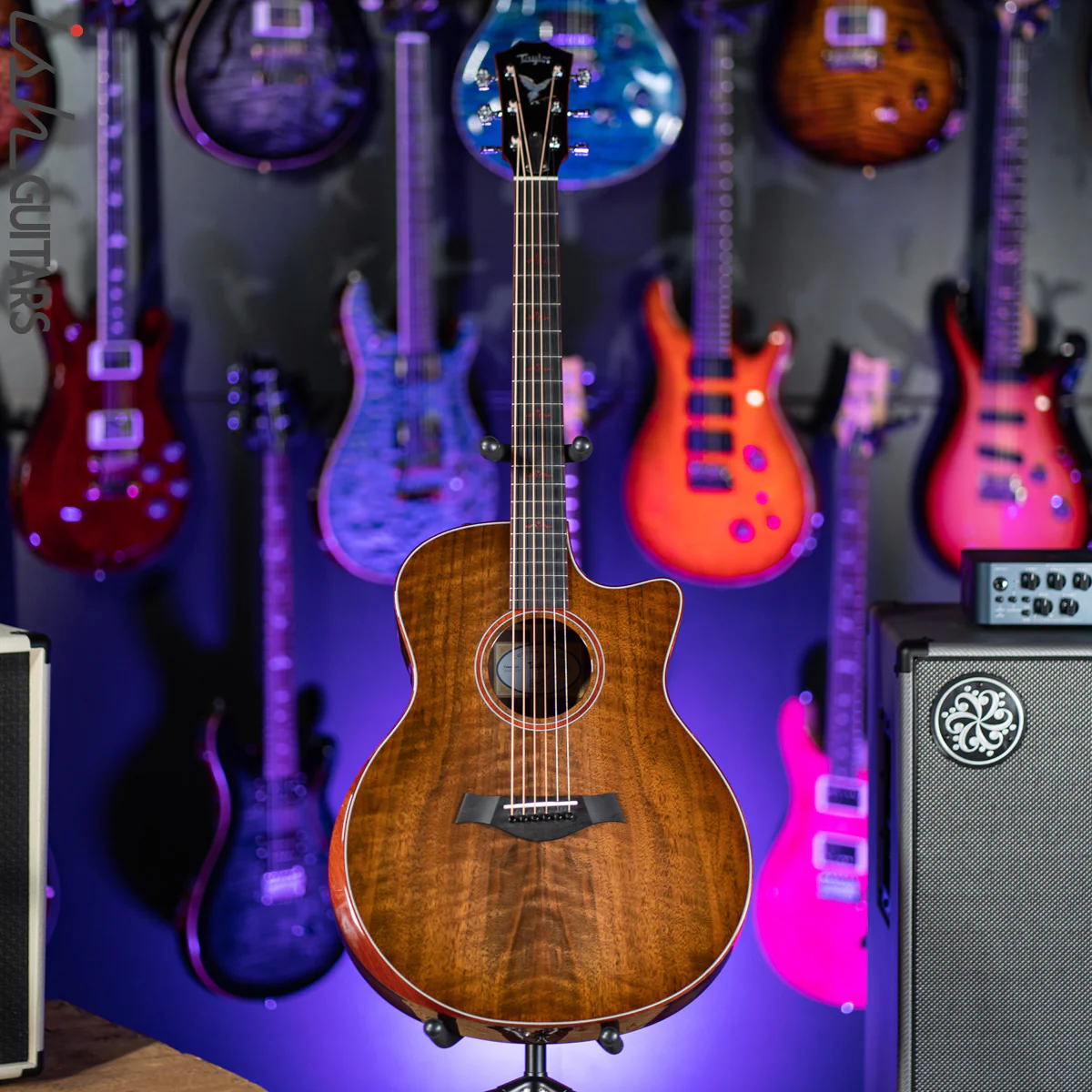 2019 Taylor Custom Grand Symphony Catch Walnut Bloodwood - Image 2