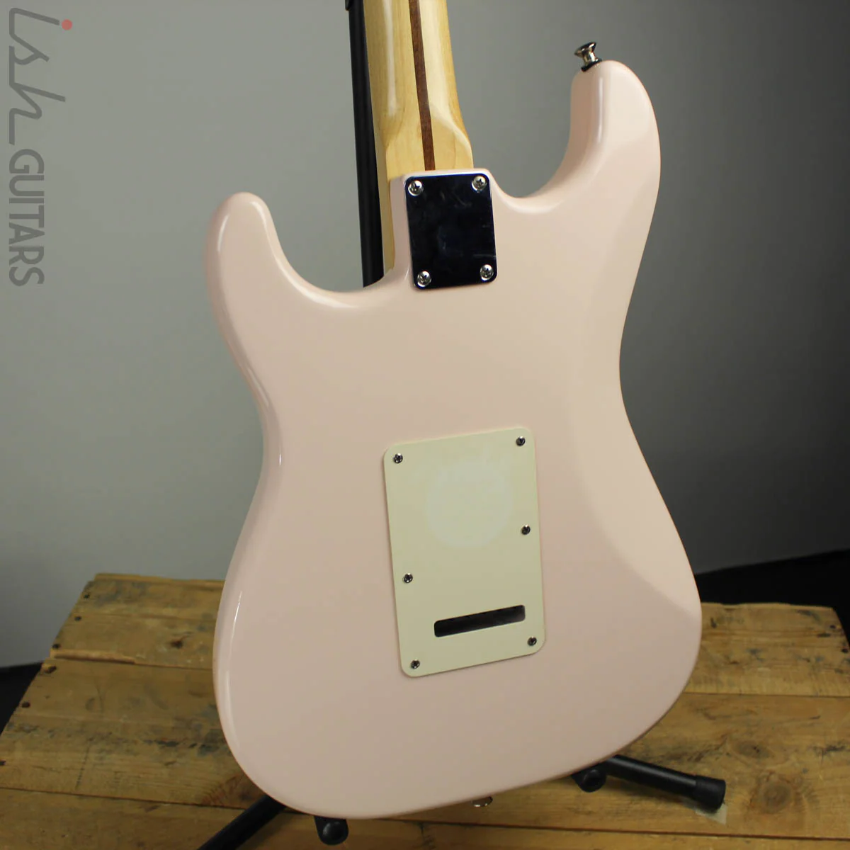 2003 Fender Stratocaster Shell Pink Nitro - Image 8