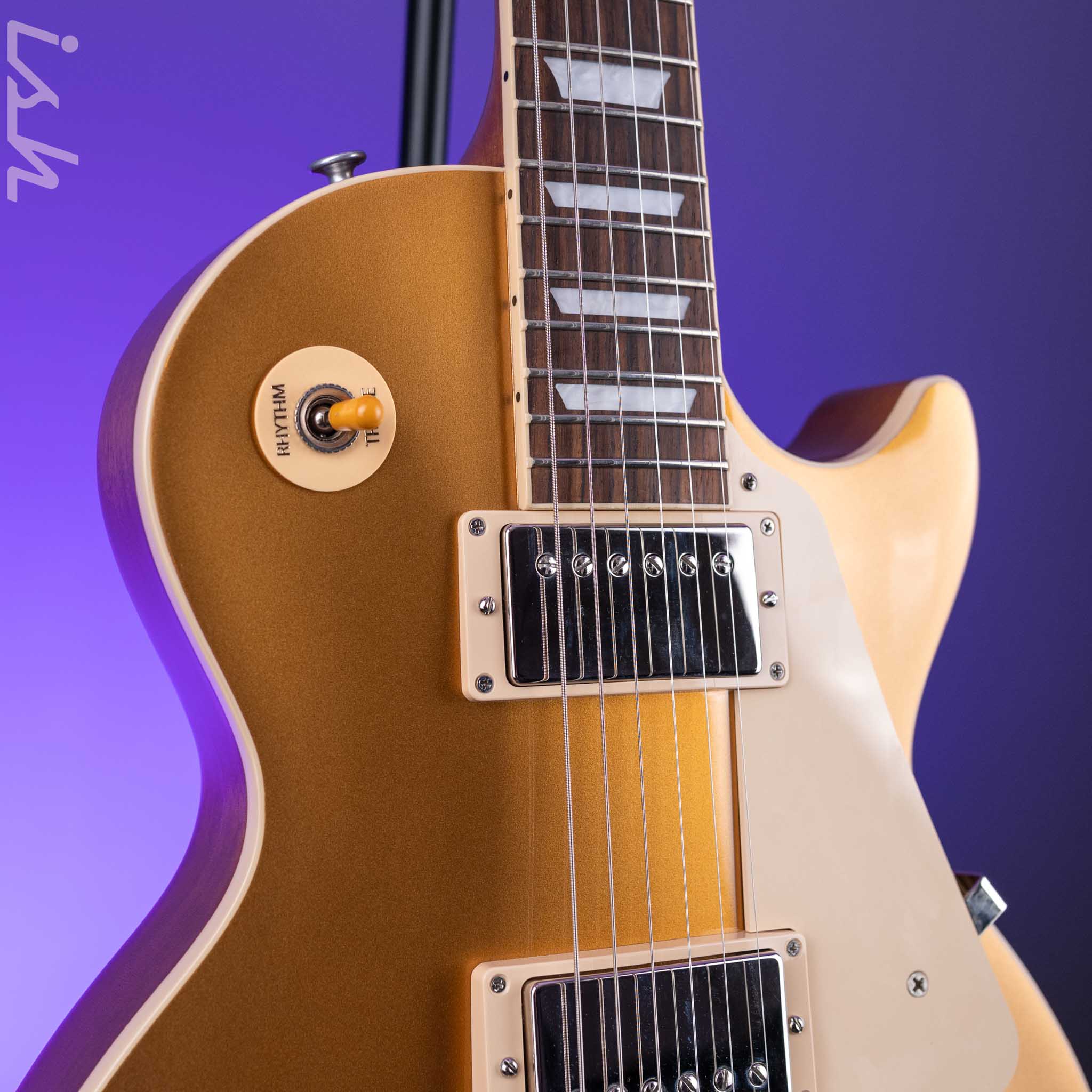2020 Gibson Les Paul Gold Top - Image 3