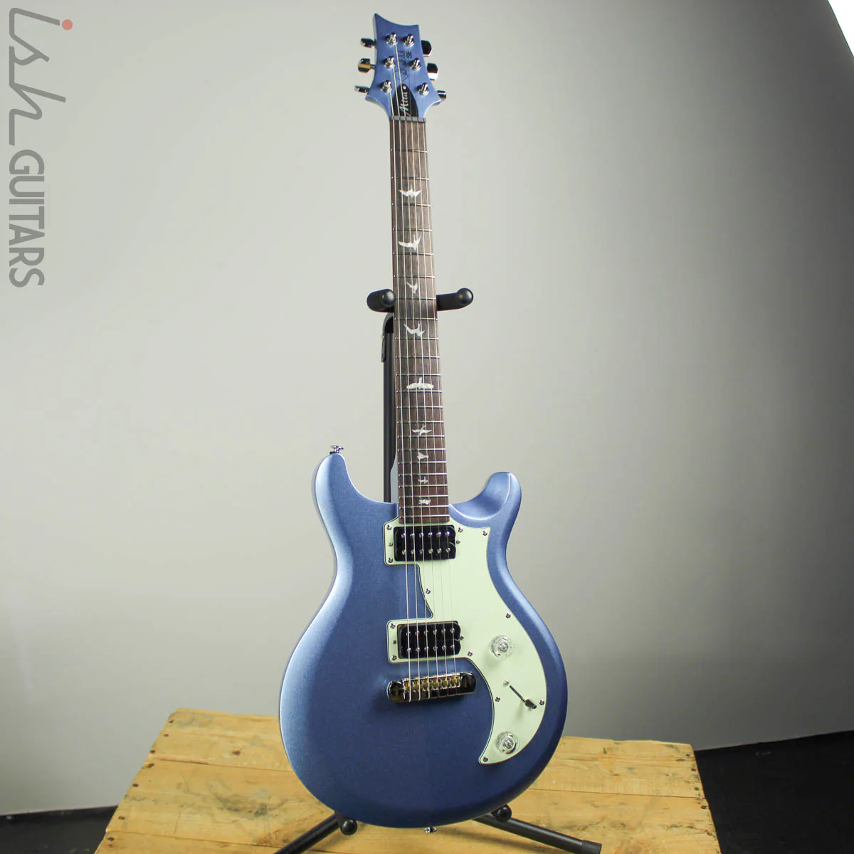 PRS SE Mira Frost Blue Metallic - Image 2