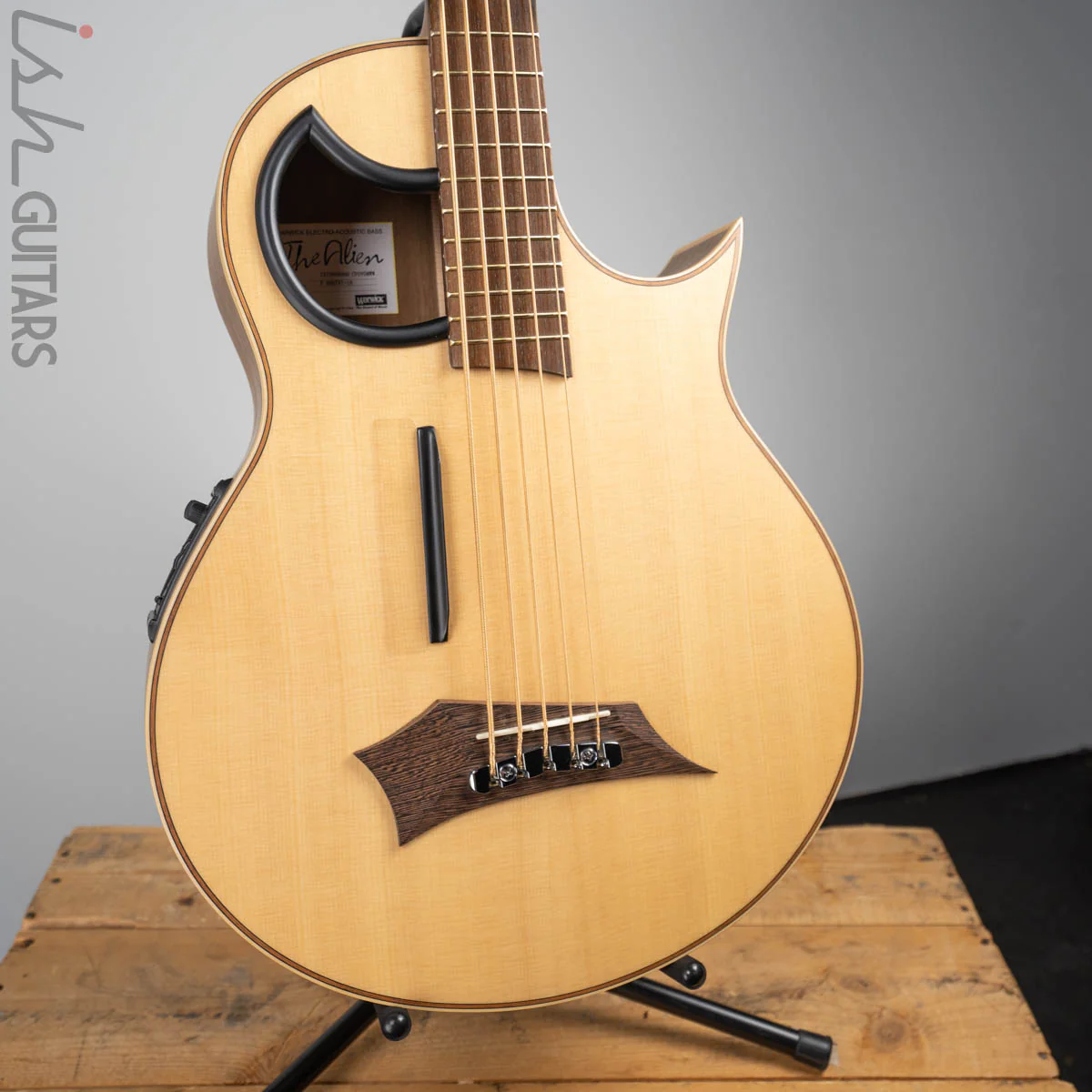 2020 Warwick Alien 5 String Acoustic Bass Guitar Natural Transparent Satin