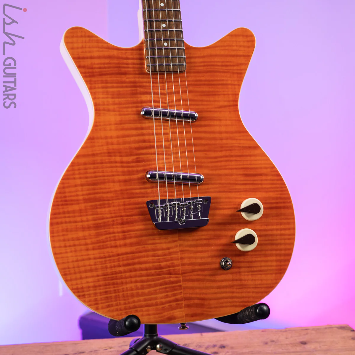 Danelectro '59 Divine Flame Maple