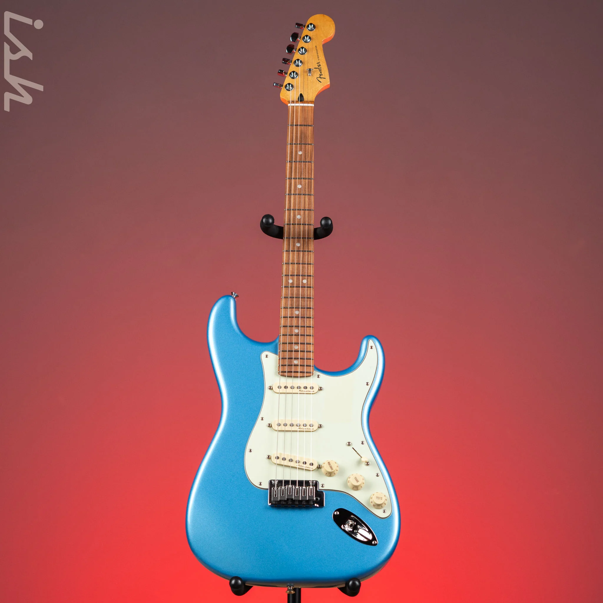 2021 Fender Player Plus Stratocaster Opal Spark Pau Ferro - Image 2