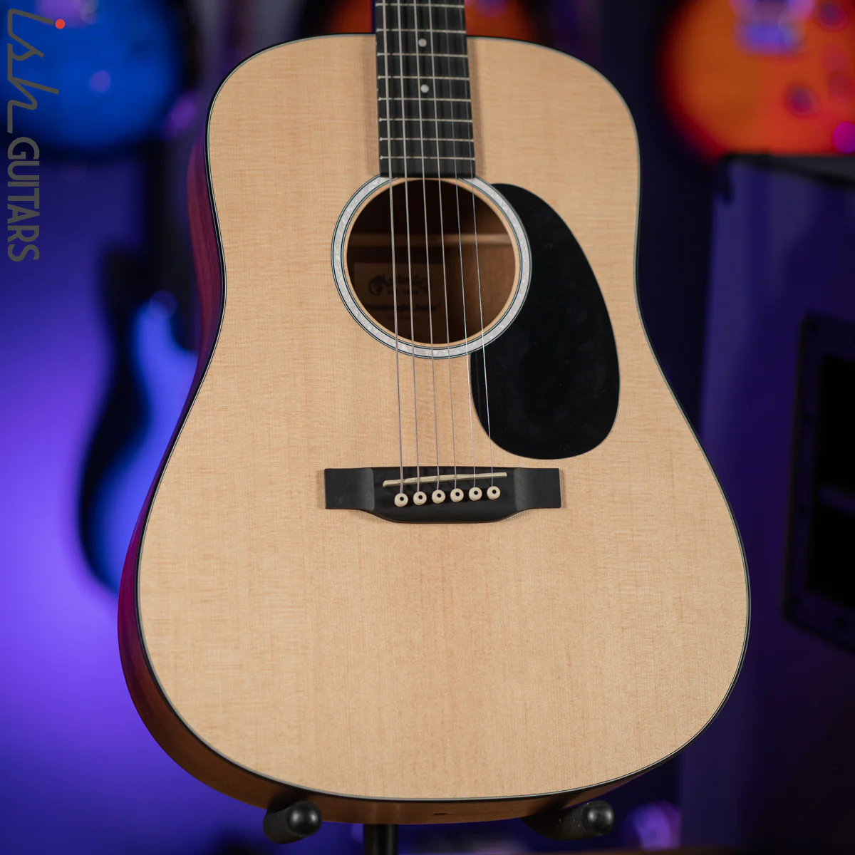 Martin DJr-10 Dreadnought Junior Acoustic Guitar Natural Sitka