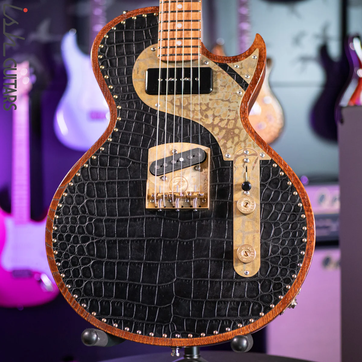 2021 Paoletti Richard Fortus Signature Black Leather Top Jr (PWHBJ01RF)