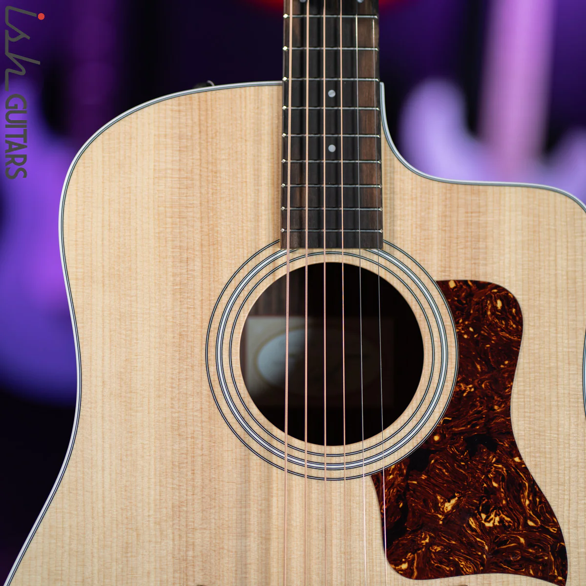 Taylor 210ce Rosewood/Spruce - Image 3