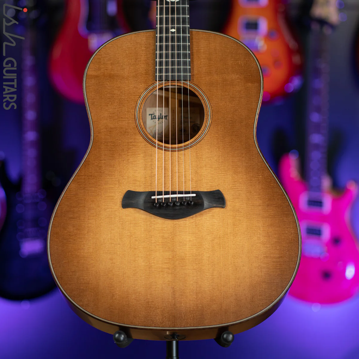 2021 Taylor Builder’s Edition 517e Acoustic Guitar Wild Honey Burst