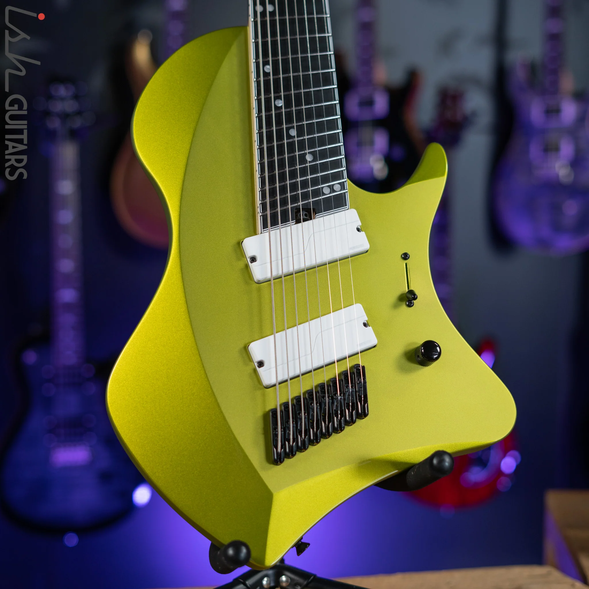 2022 Abasi Larada 8 Master Series USA Artura Green