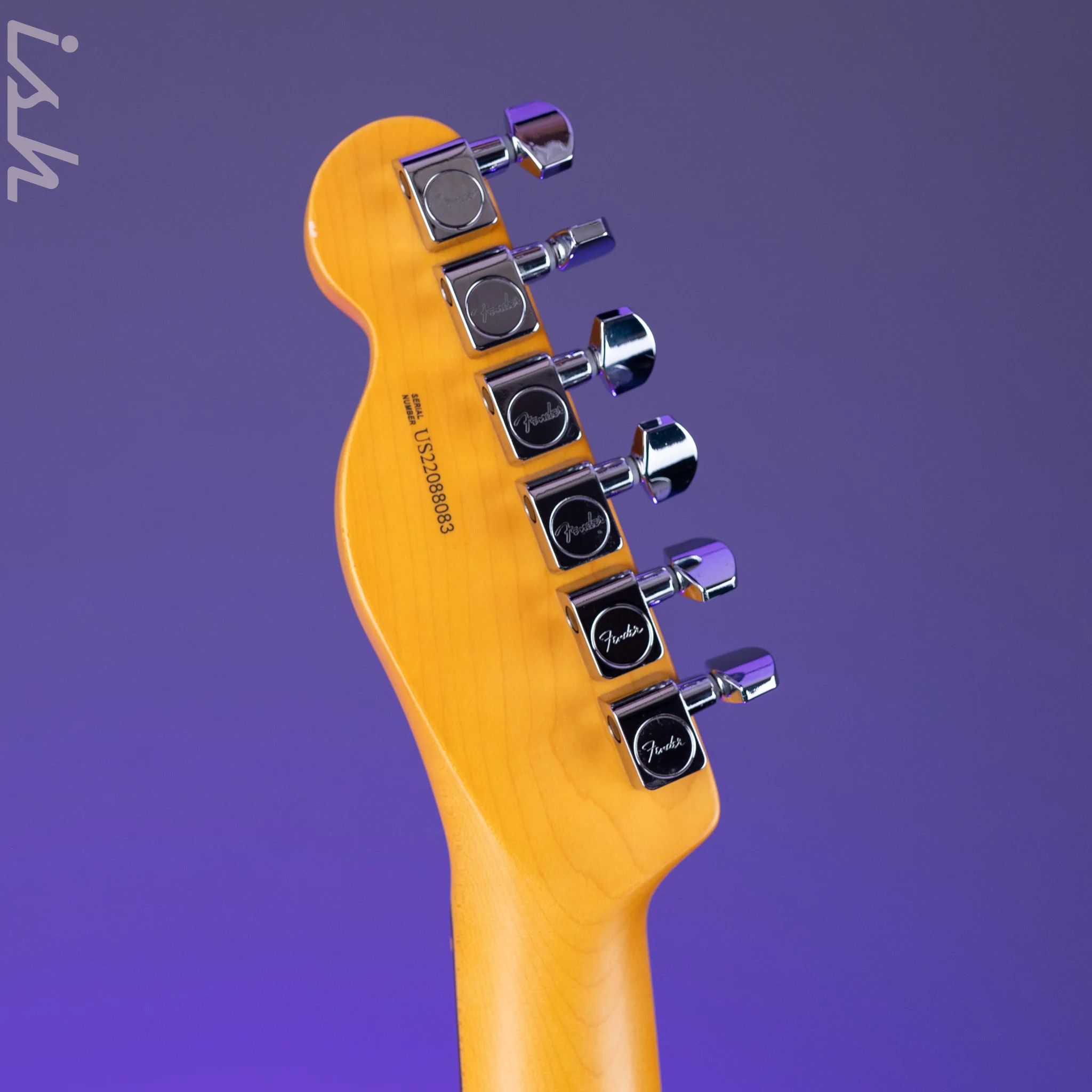 2022 Fender American Pro II Telecaster Sunburst - Image 16
