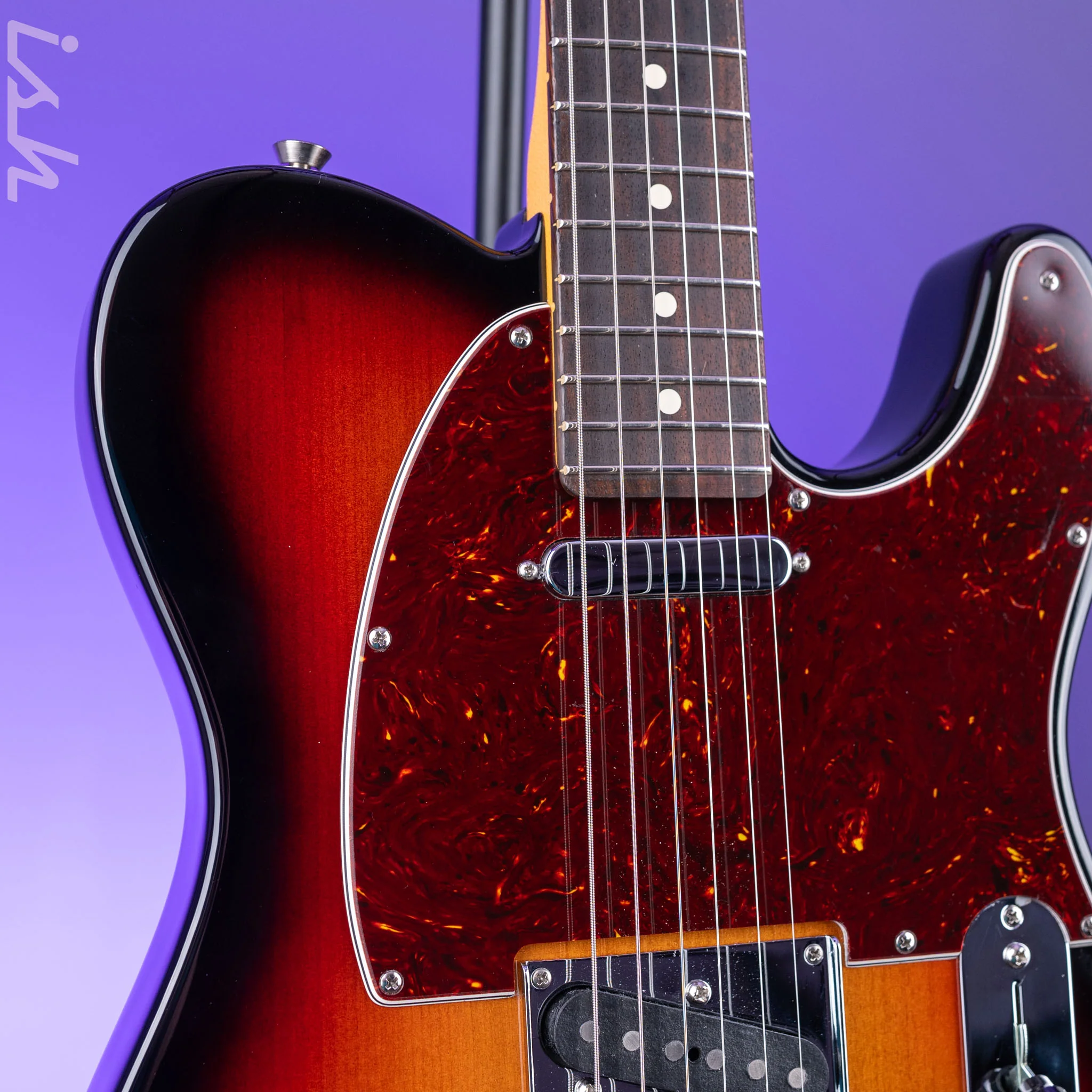 2022 Fender American Pro II Telecaster Sunburst - Image 3