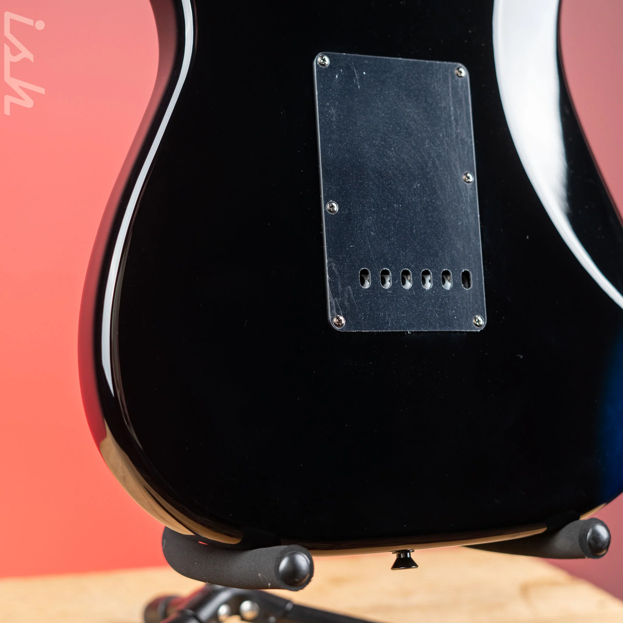 2022 Fender Final Fantasy XIV Stratocaster Limited Edition Black - Image 15