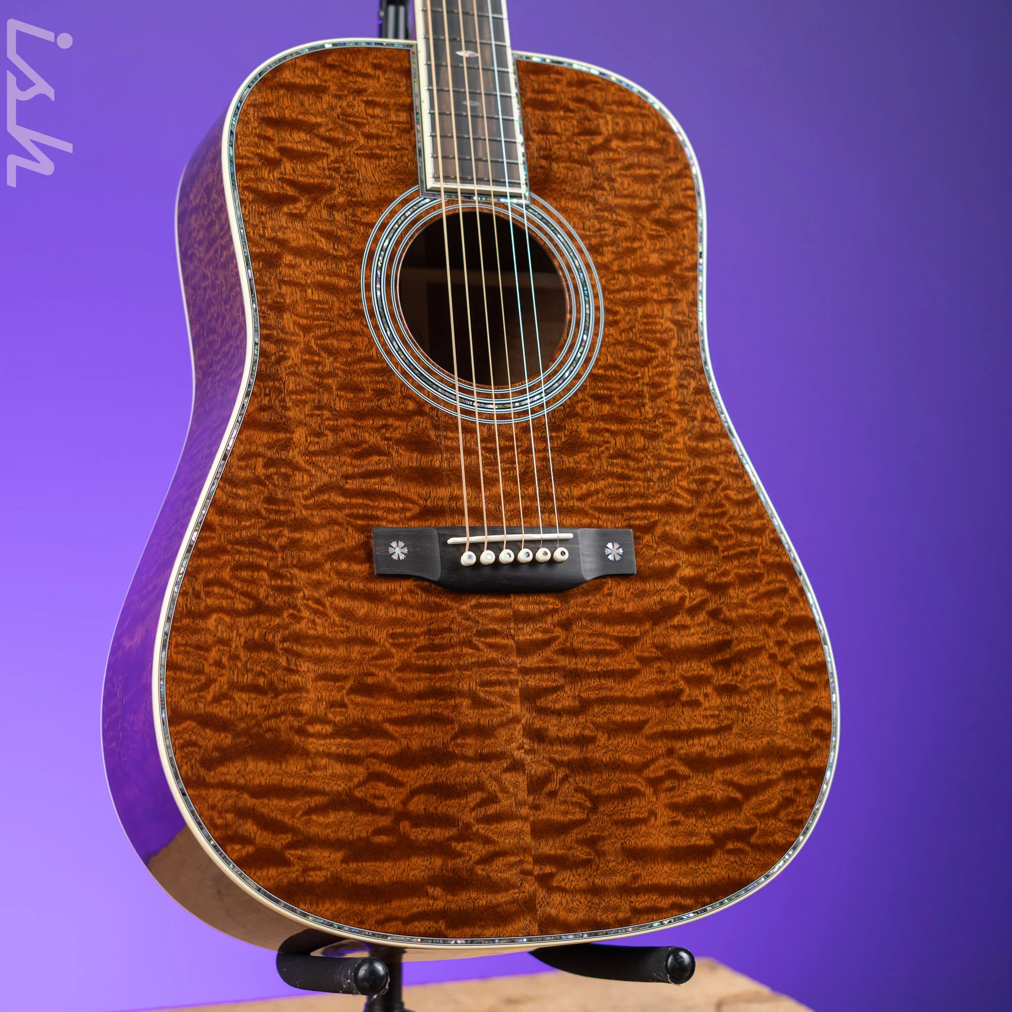 Martin D-42 Style Custom Shop - Quilted Pommele Sapele Premium Mahogany
