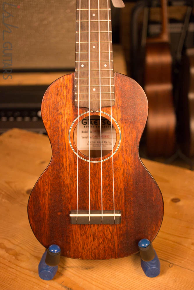 Gretsch G9100 Soprano Ukulele w/ bag